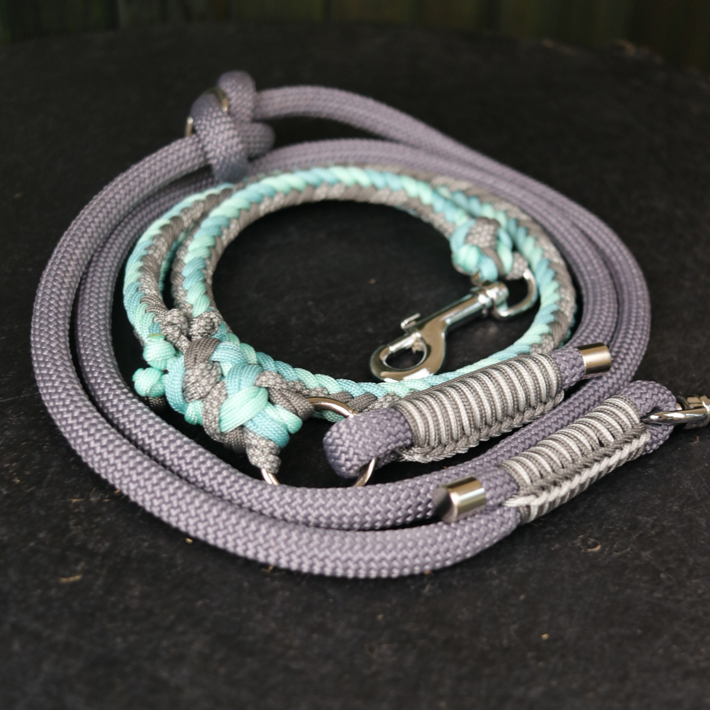 Paracord/ Tau Leine "Herringbone" in Grau und Winter