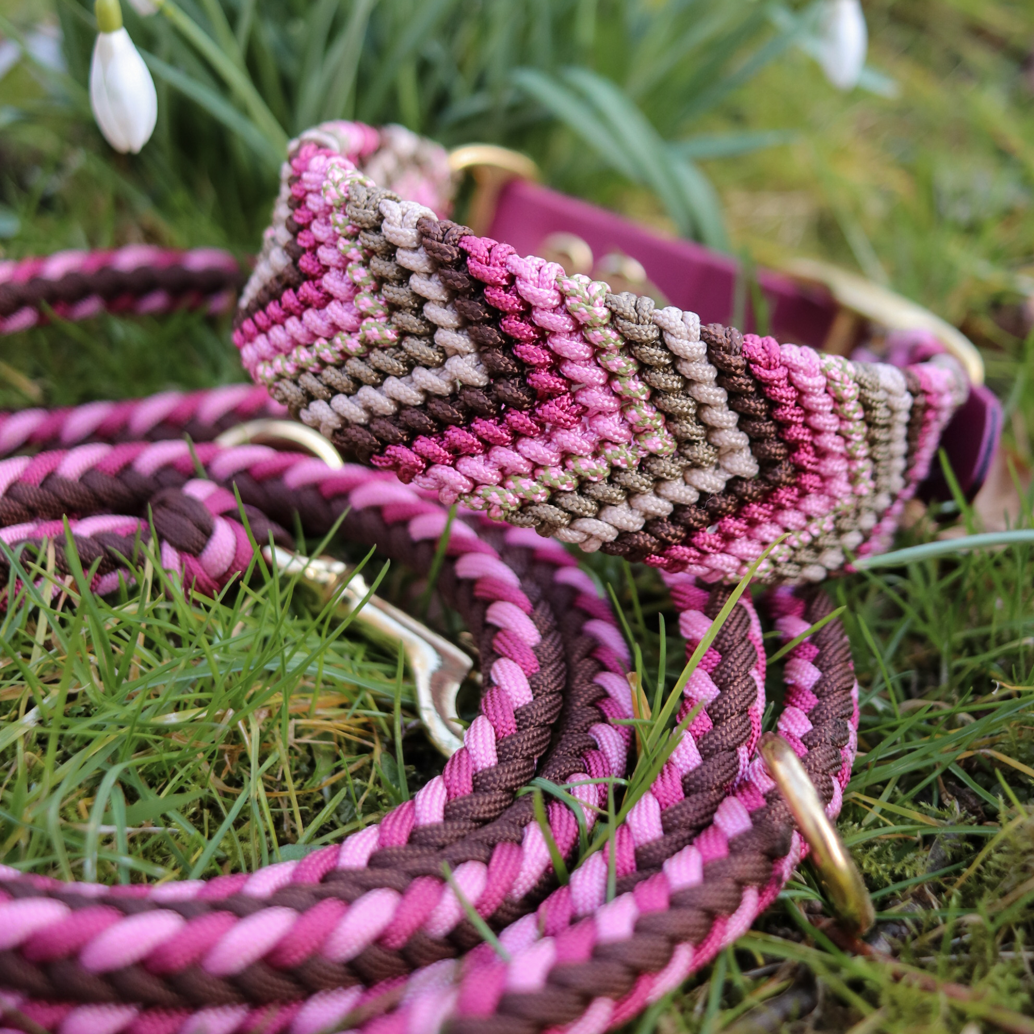 Paracordleine "Herringbone" in Walnuss und Rosa