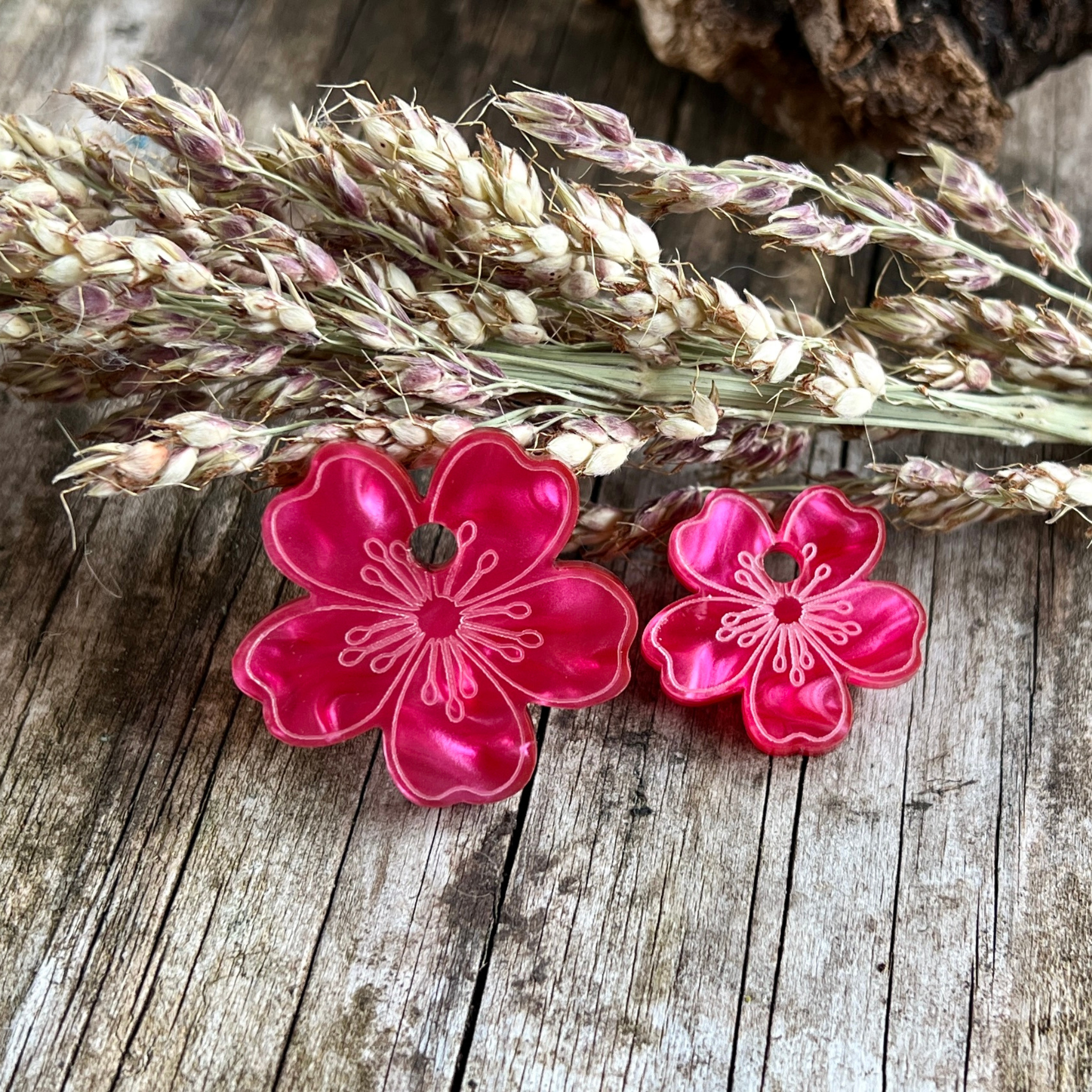 Hundemarke "Sakura" aus Acryl