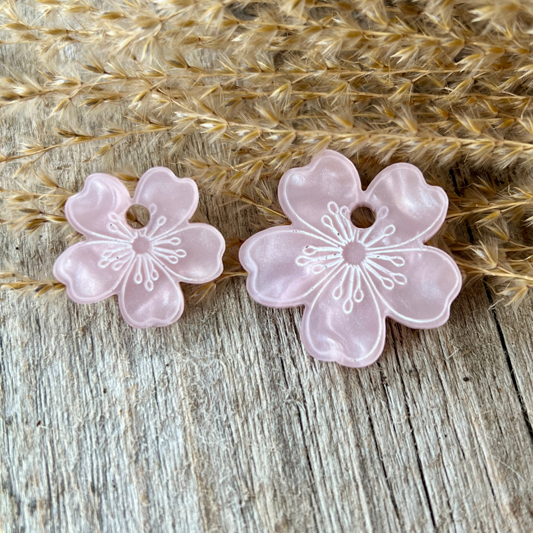 Hundemarke "Sakura" aus Acryl