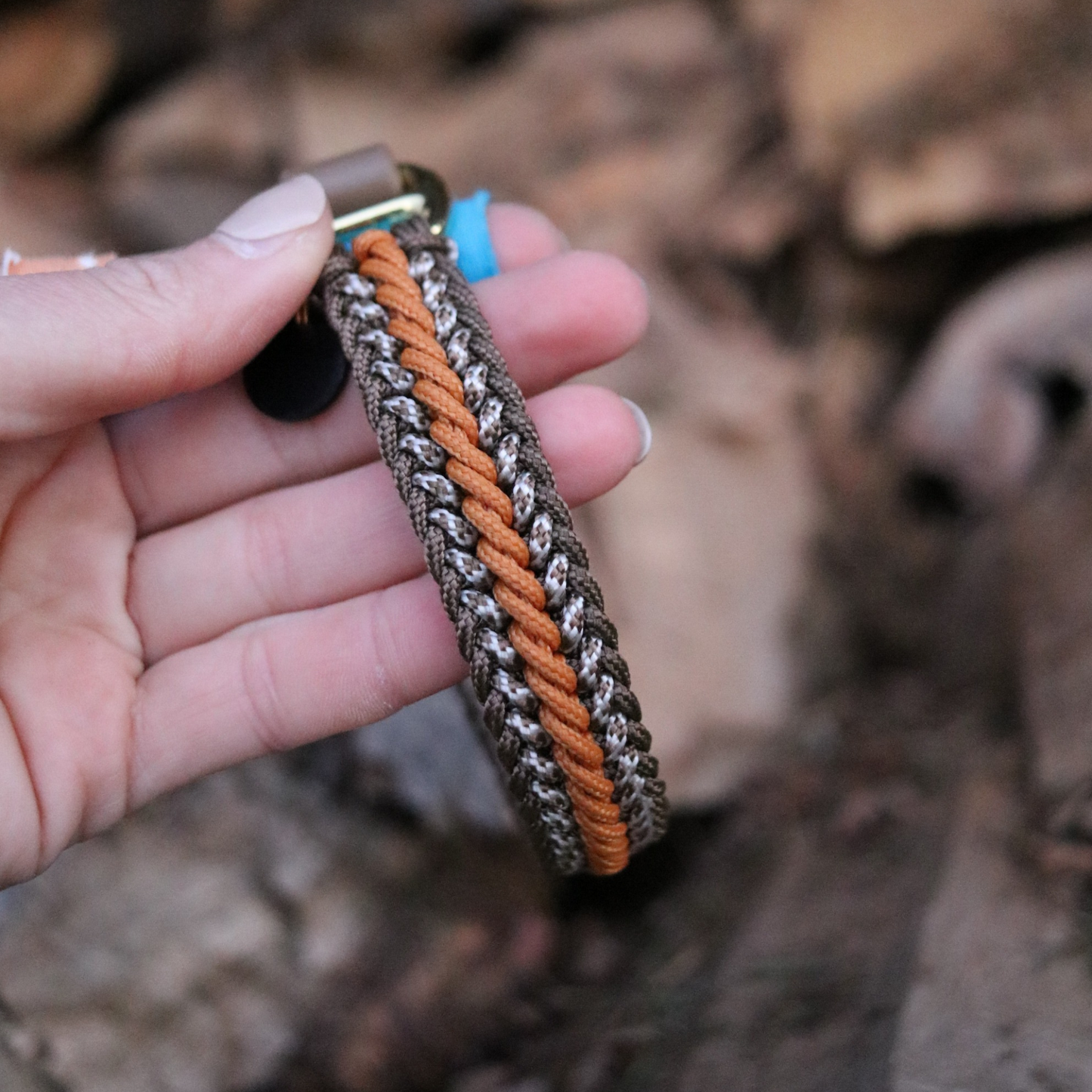Paracordhalsband "Stormy Mini" Typ 1 in Haselnuss und Mustard