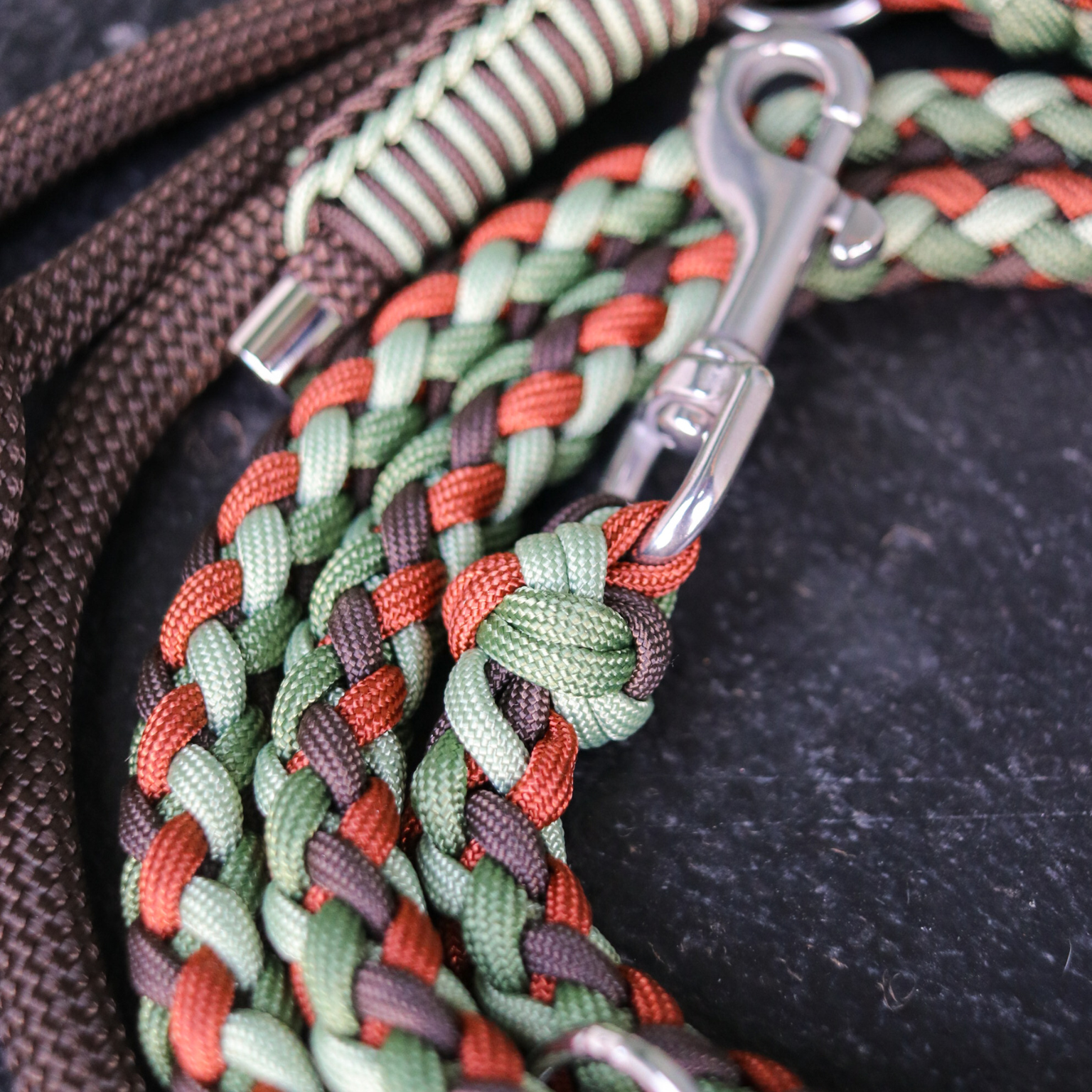 Paracord/Tau Leine in Espresso und Rust