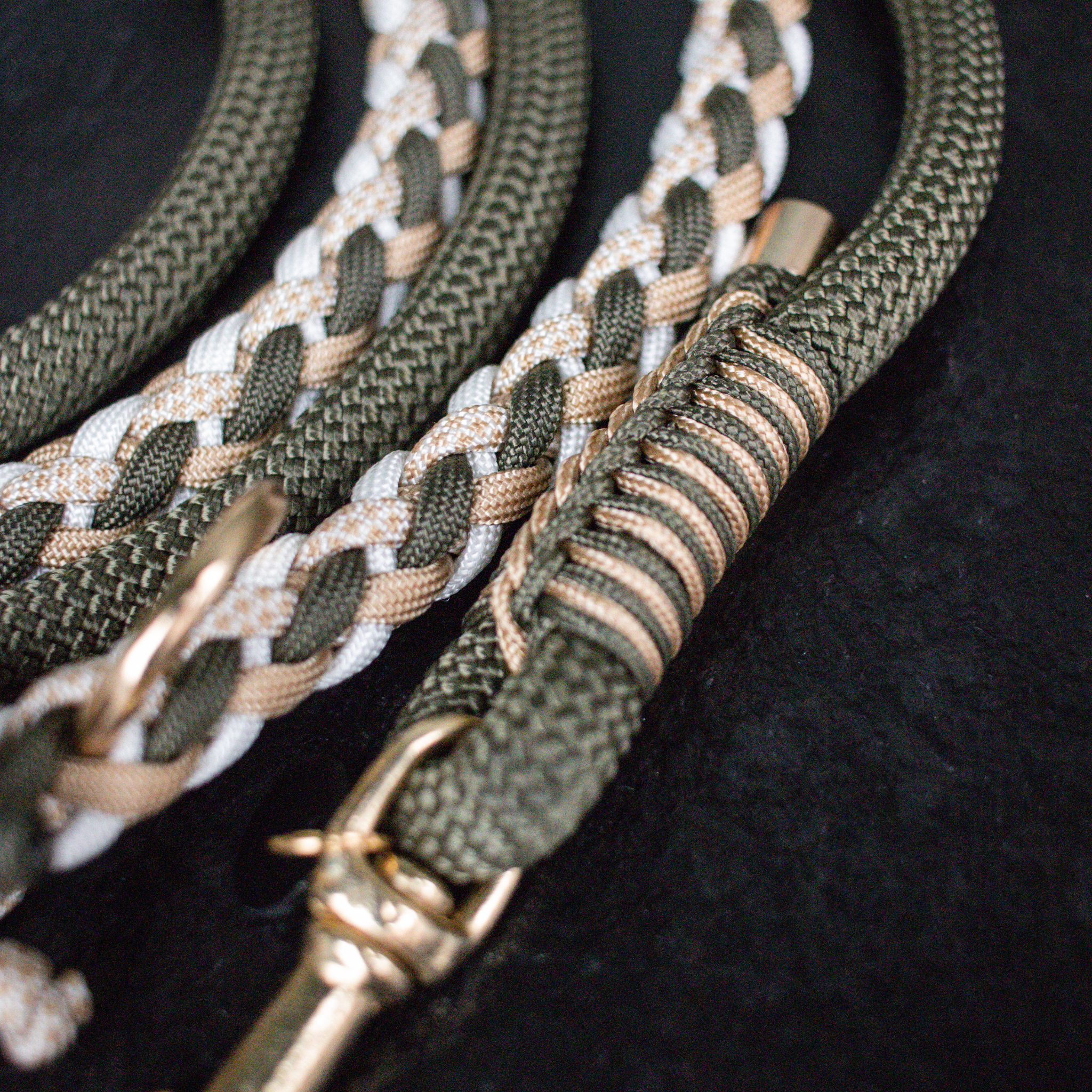 Paracord/Tau Leine in Olive und Gold