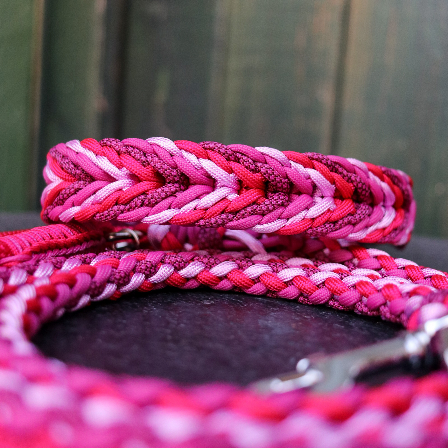 Paracord/Tau Leine "Gaucho" in Red Velvet und Fuchsia