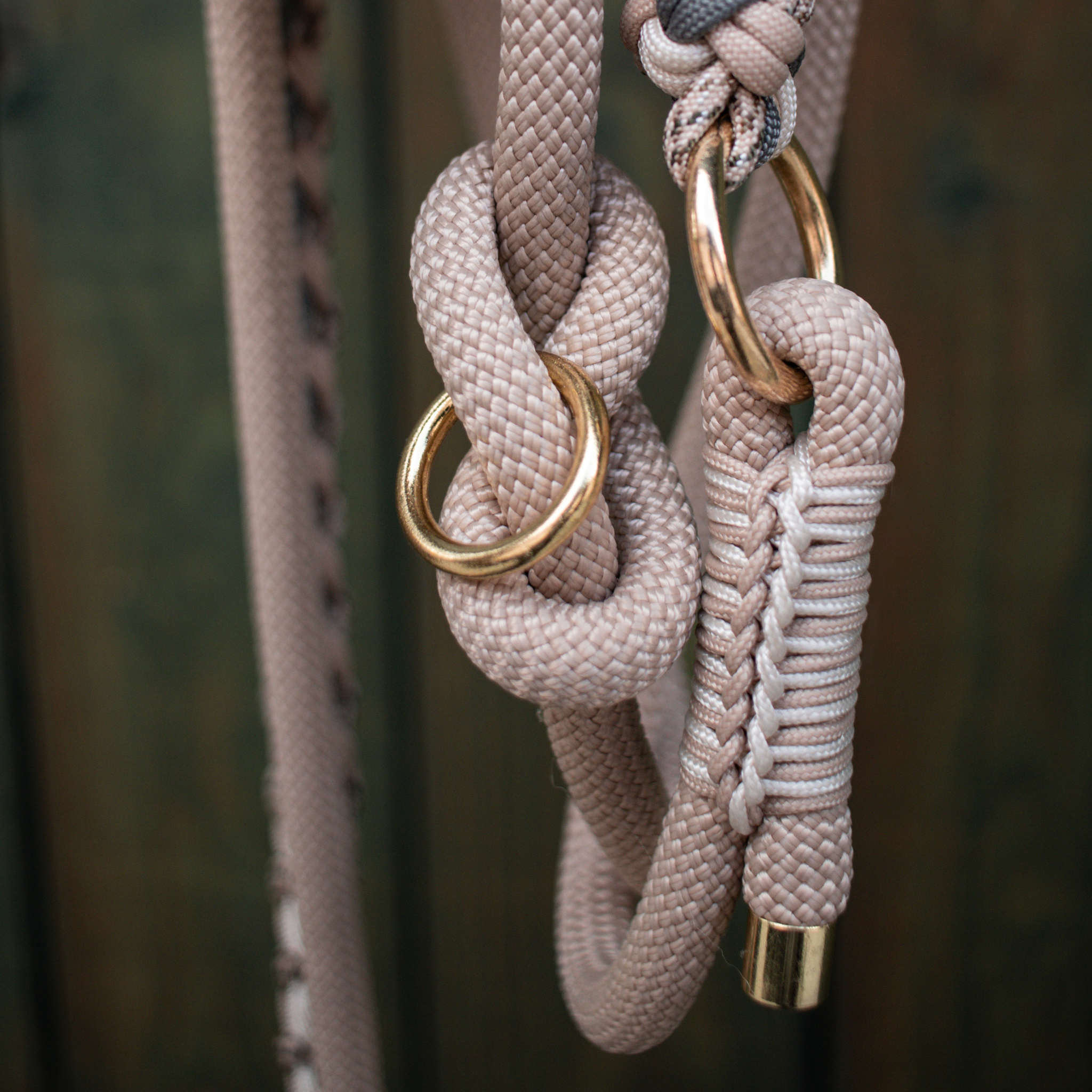 Paracordhalsband "Blossom Dreams" in Beige und Grau