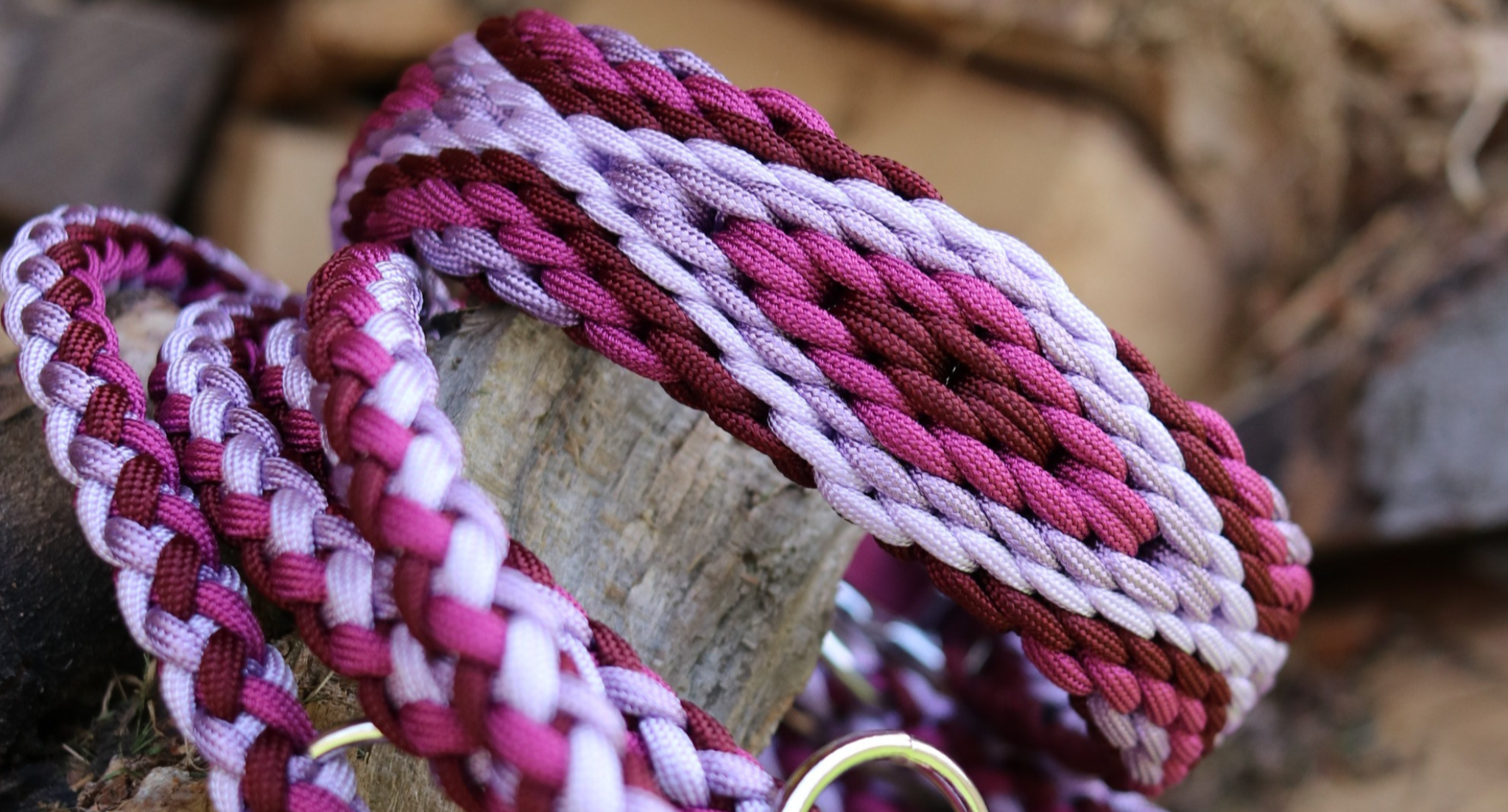 Paracordhalsband "Herkis" in Berry und Lila