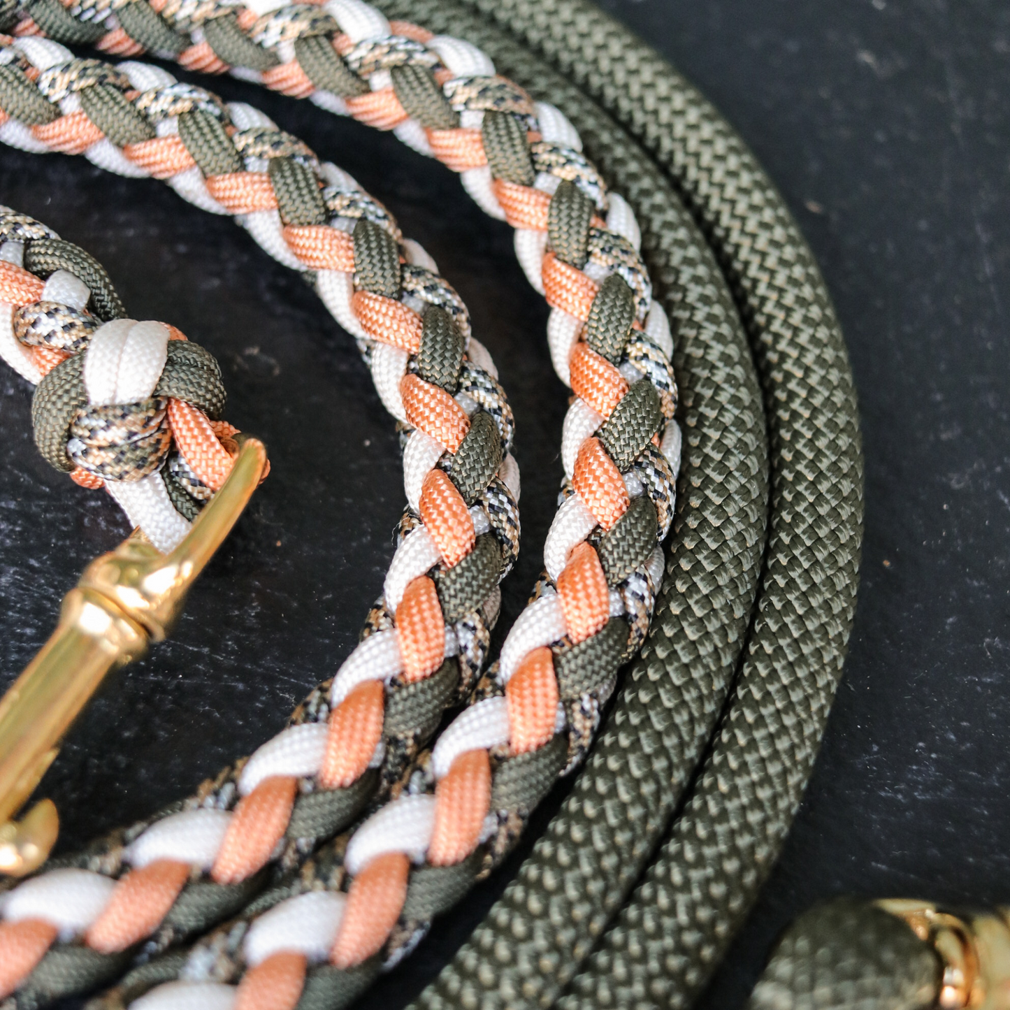 Paracord/Tau Leine in Olive und Kupfer