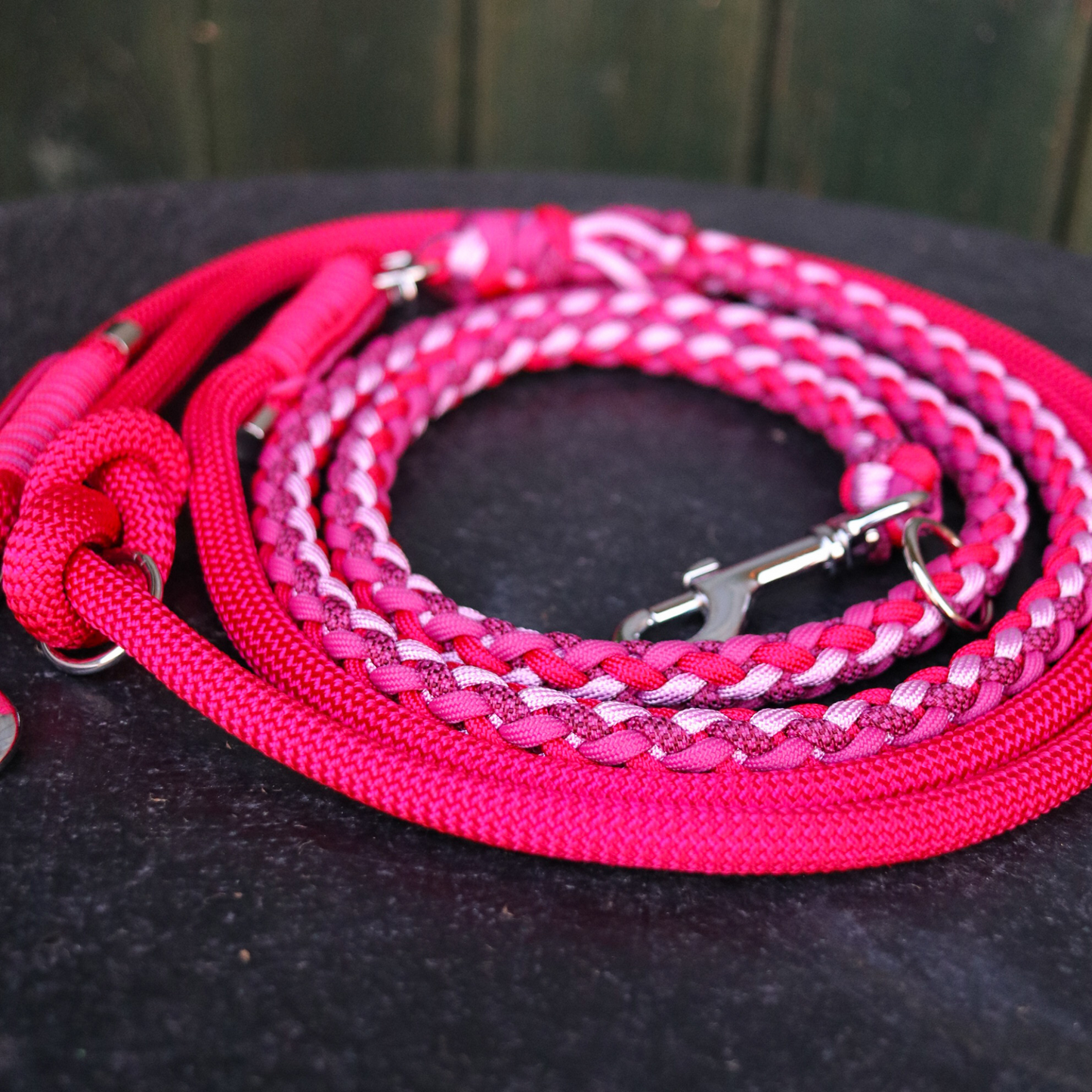 Paracord/Tau Leine "Gaucho" in Red Velvet und Fuchsia