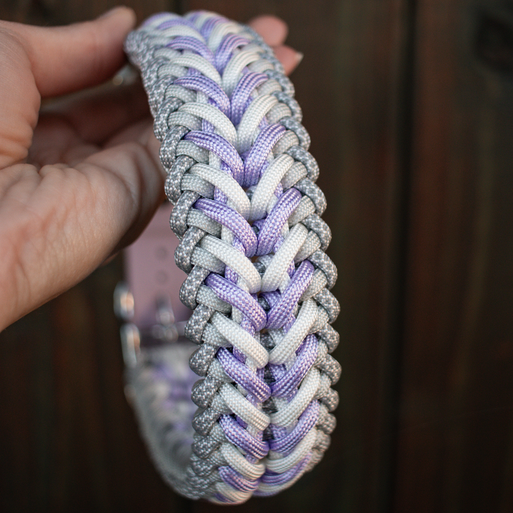 Paracordhalsband "Harmony" in Grau und Lila
