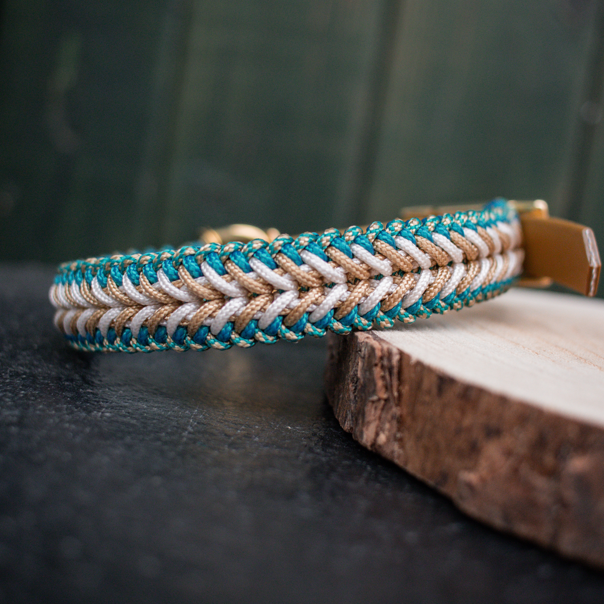 Paracordhalsband "Harmony" Typ 1 in Teal und Gold