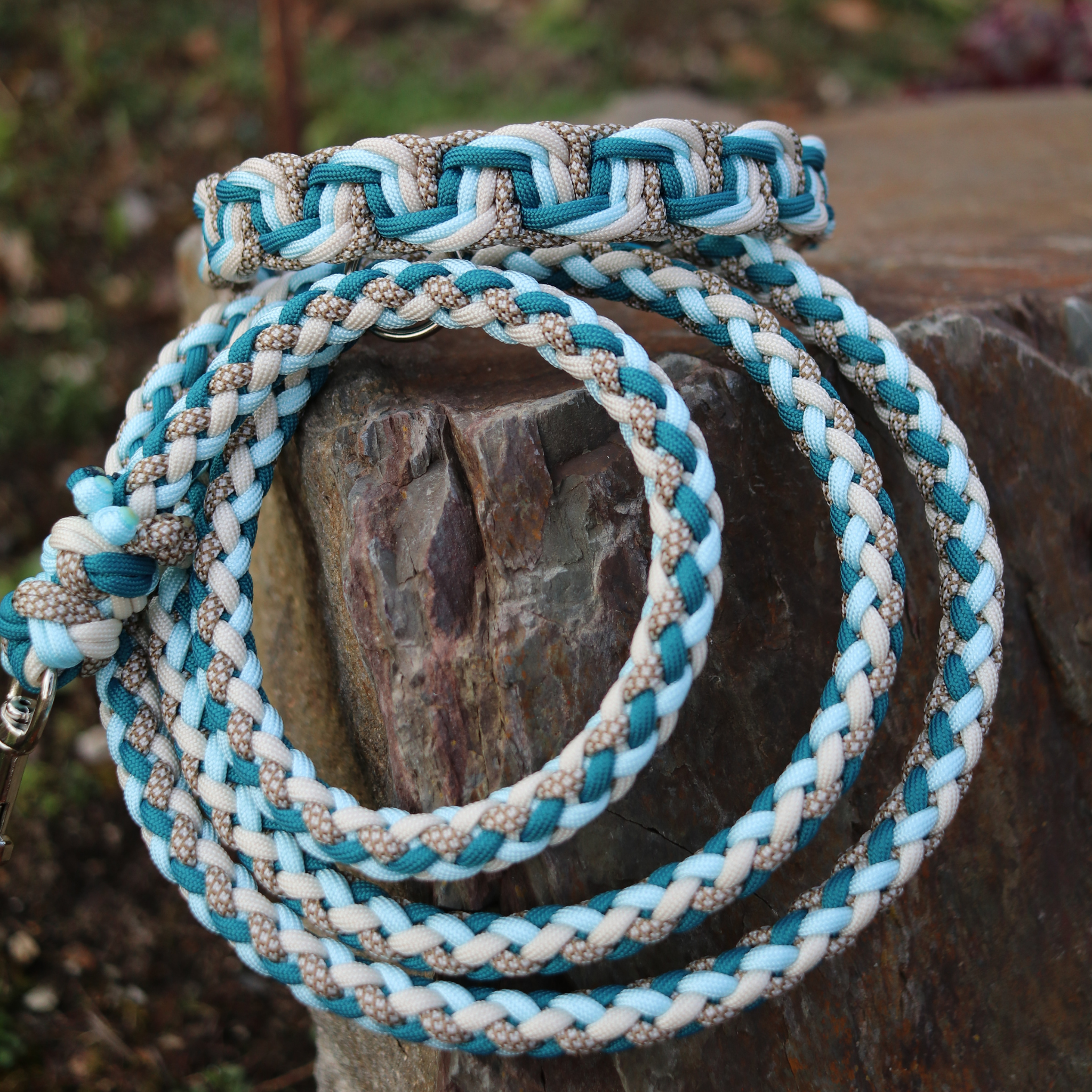 Paracordkombi in Teal und Goldbraun