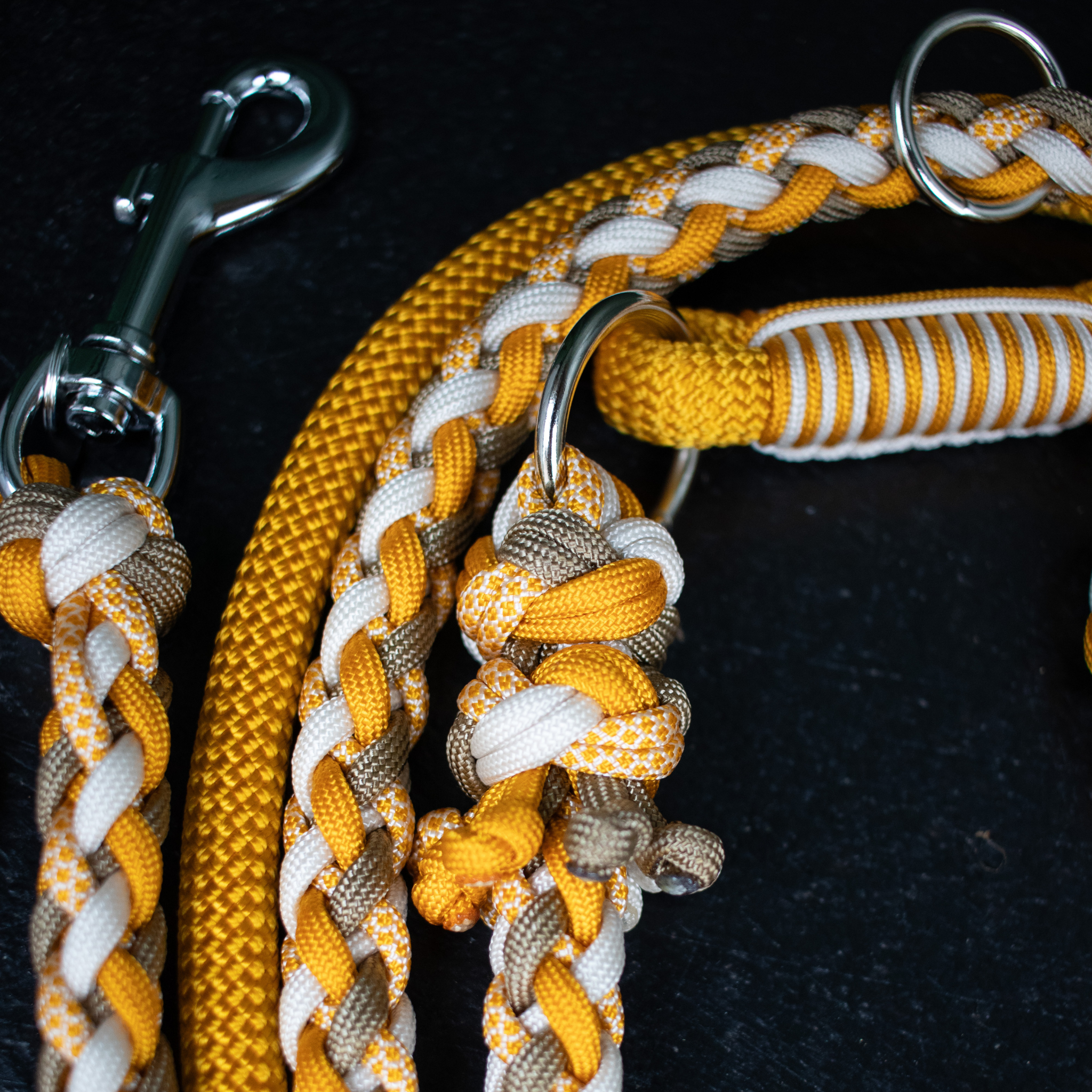 Paracord/Tau Leine in Ocker und Goldbraun