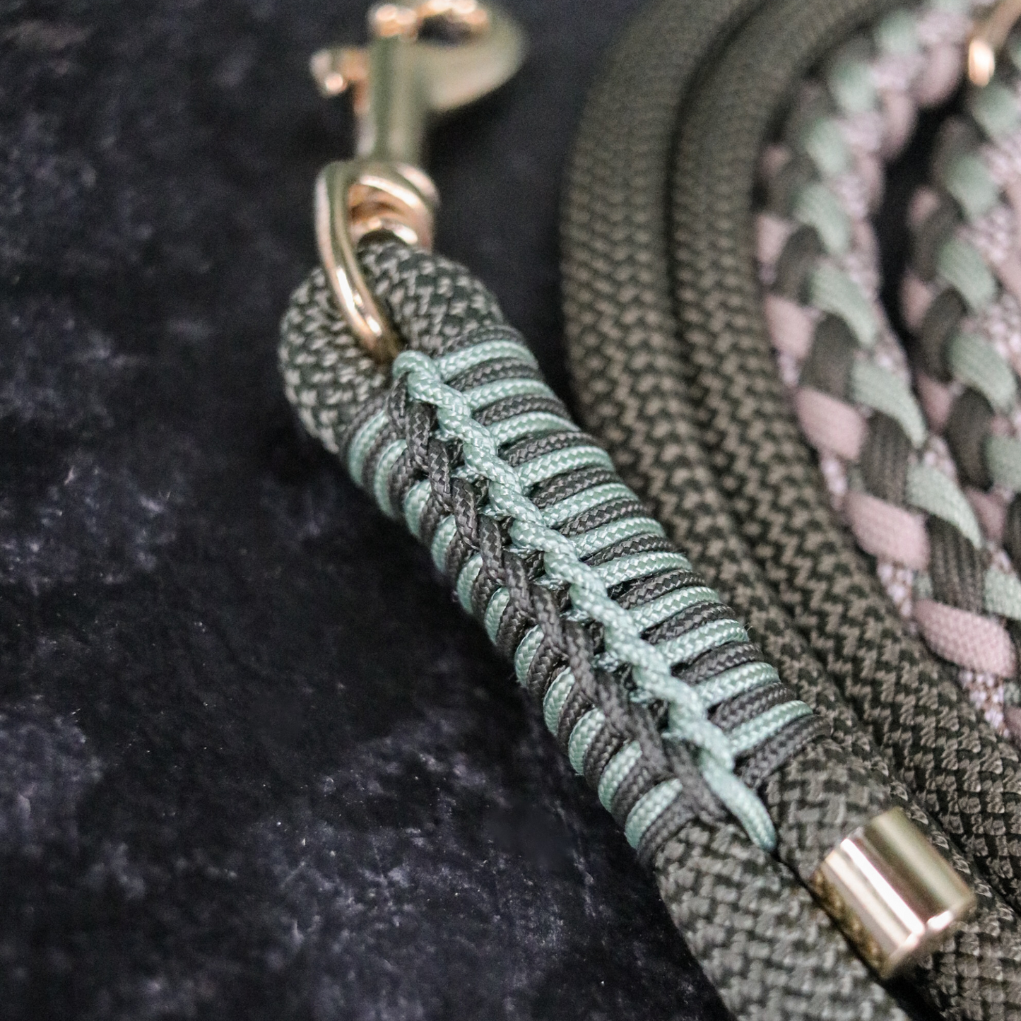 Paracord/Tau Leine in Olive und Mocca
