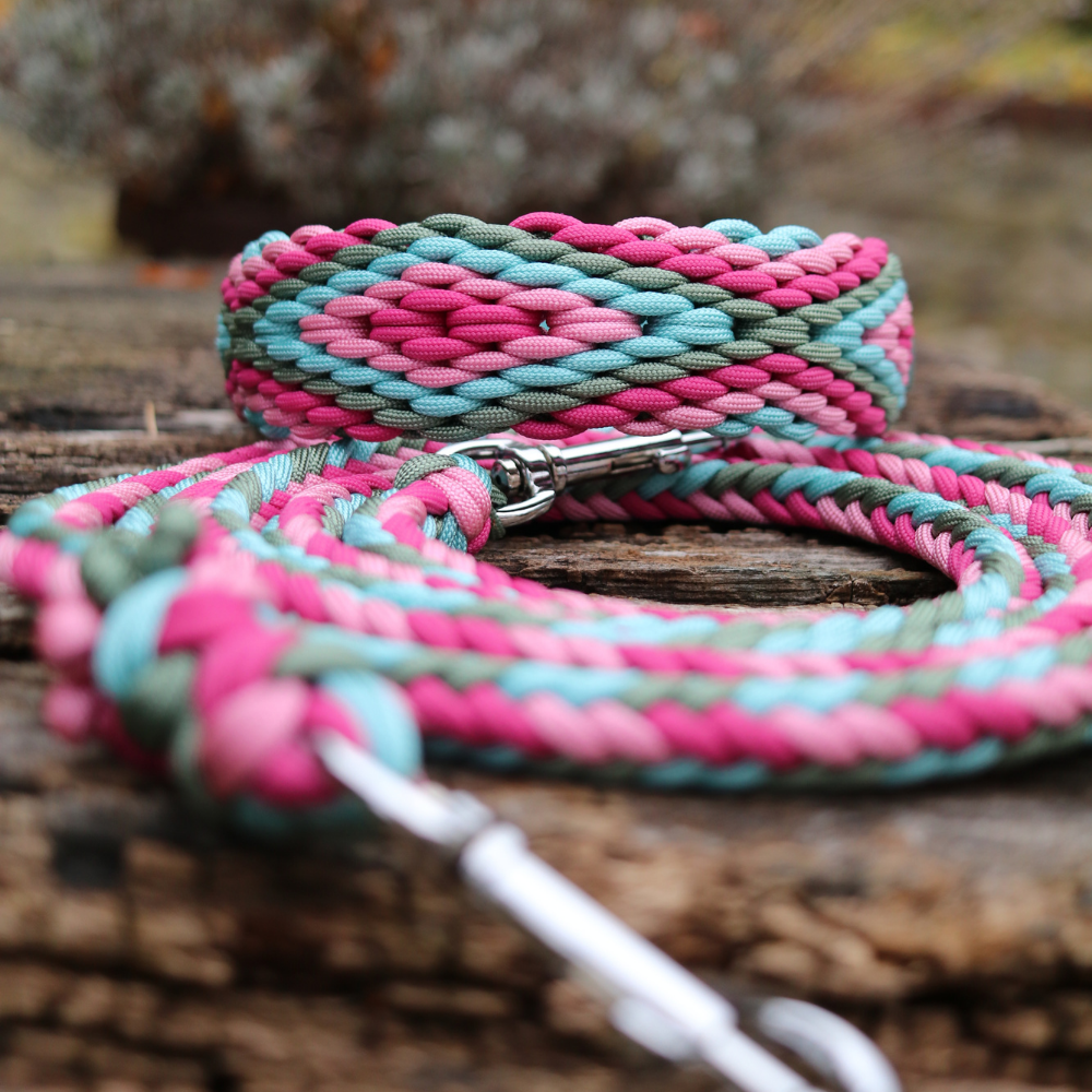 Paracordhalsband "Herkis" in Winter und Lavender Rosa