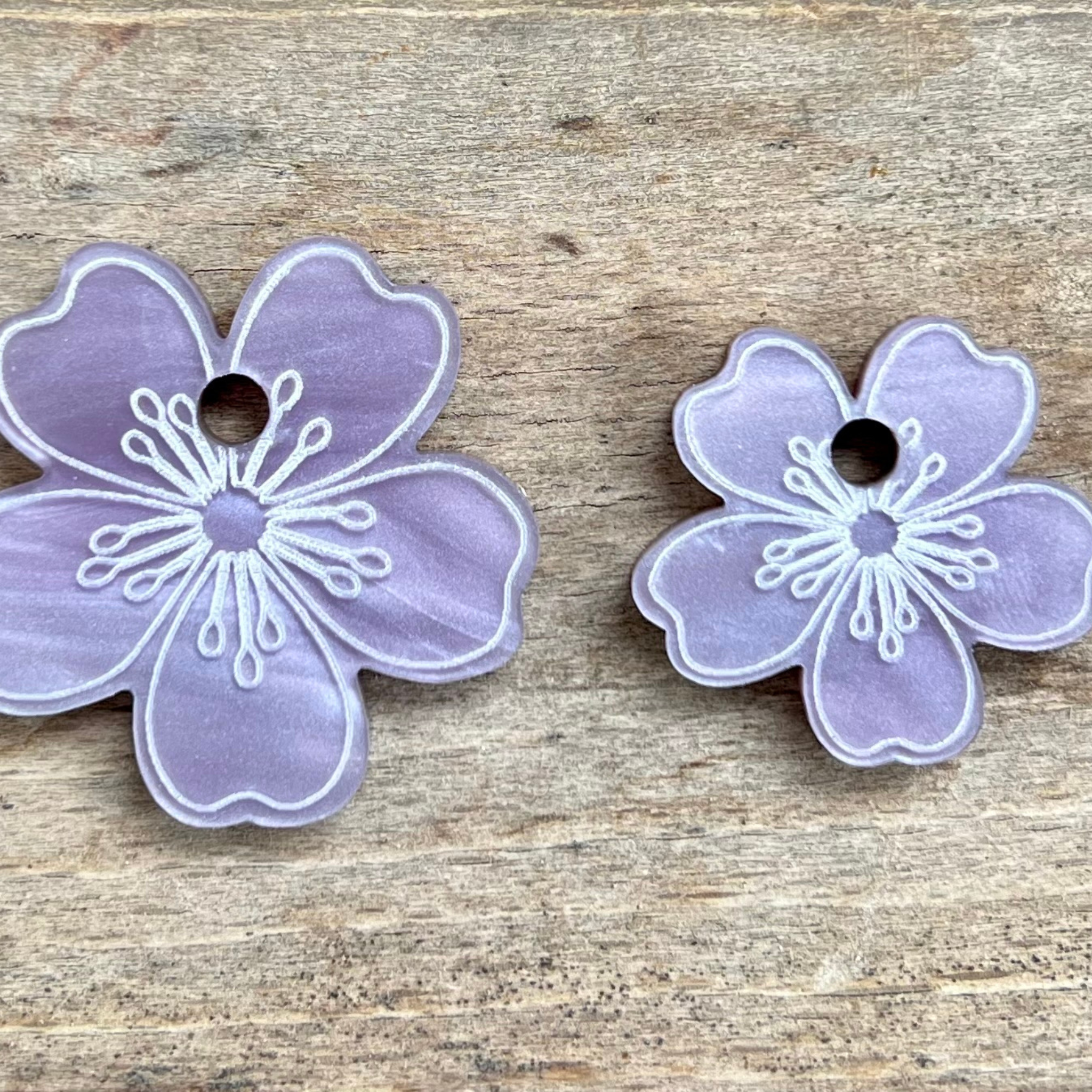 Hundemarke "Sakura" aus Acryl