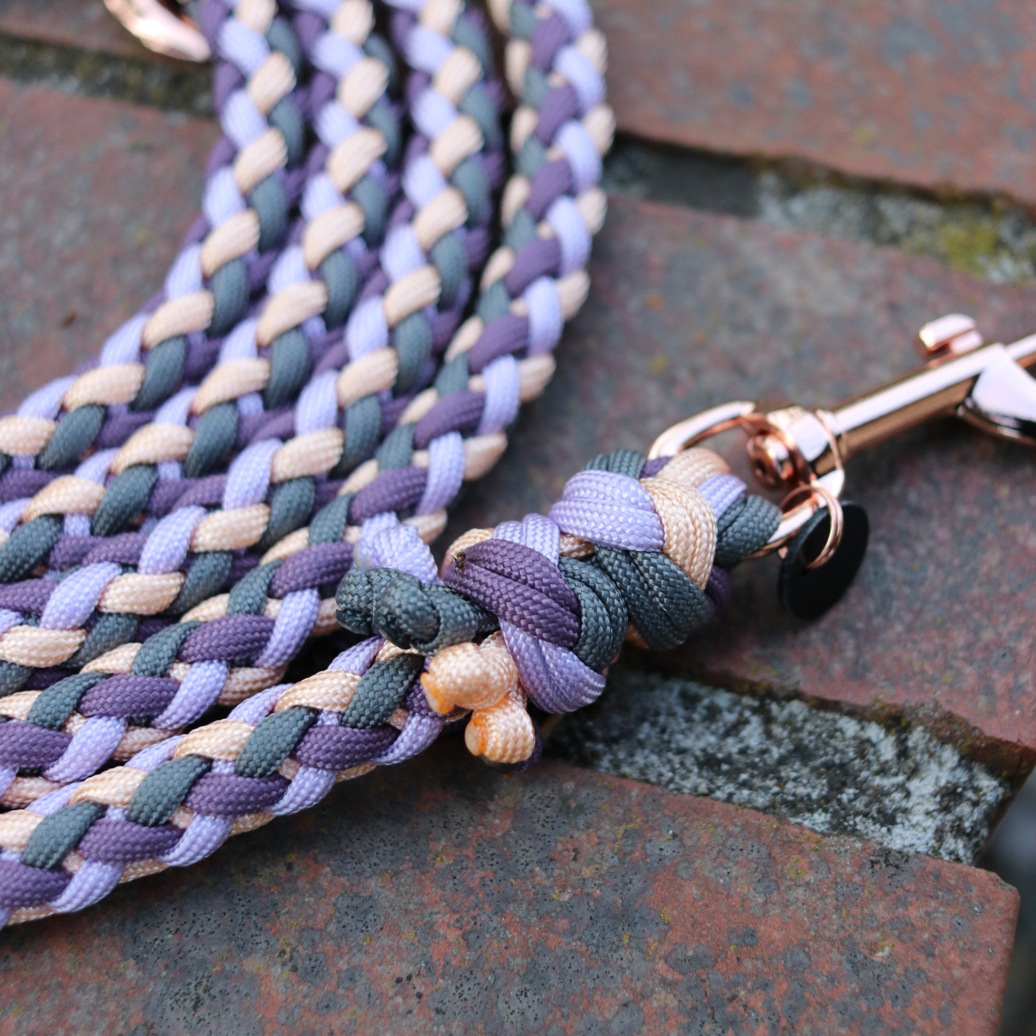 Paracordleine "Gaucho" in Mauve und Dunkelgrau