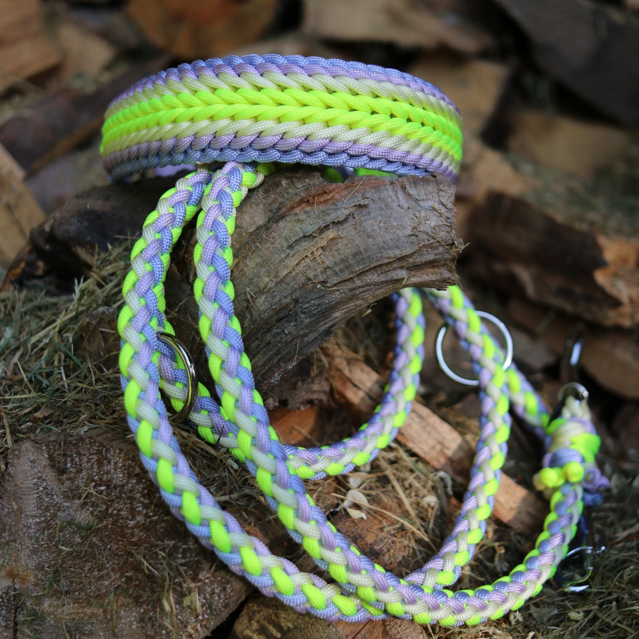 Paracordhalsband "Shining" in Neon Gelb und Lila
