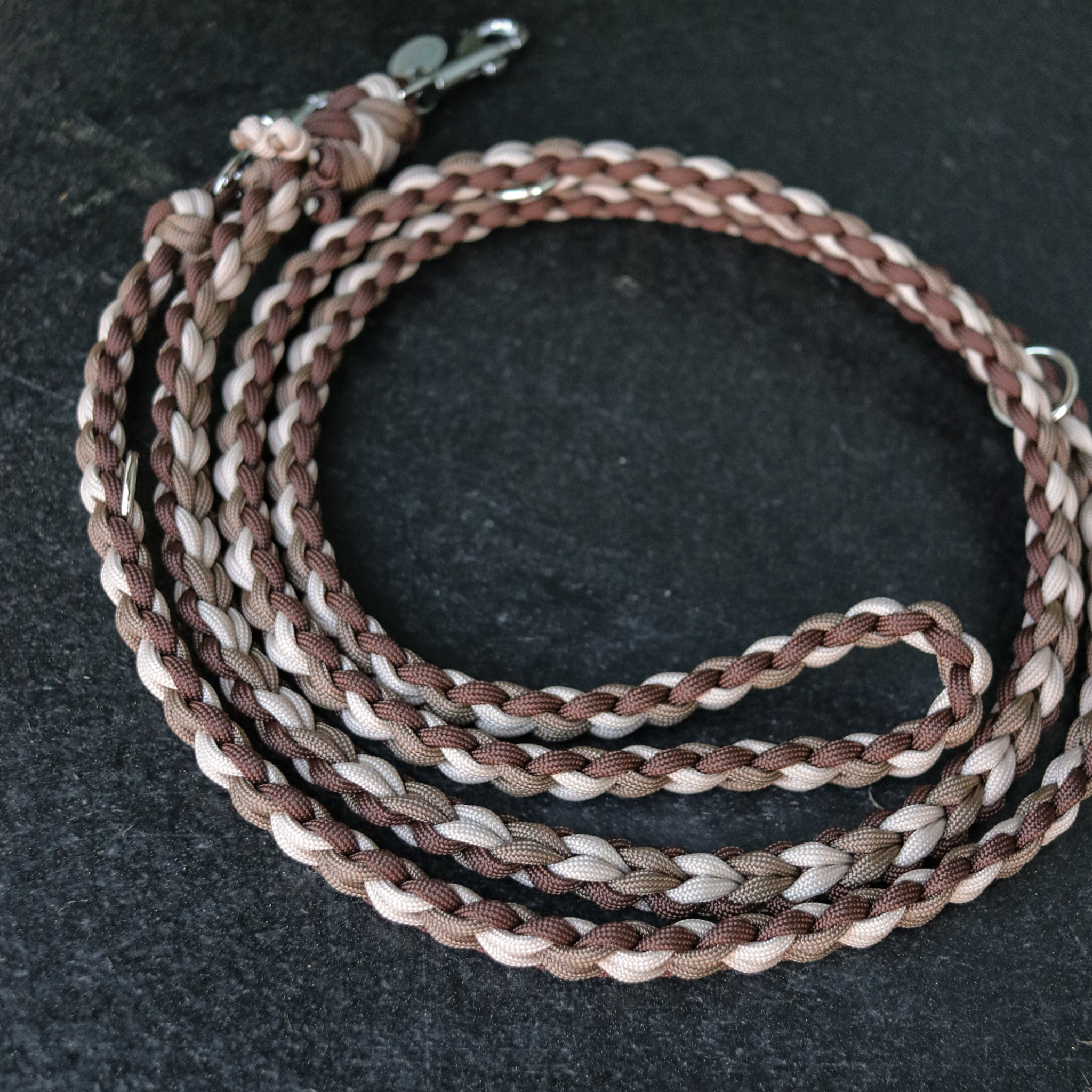 Leine "Mini Heart" in Walnuss und Goldbraun