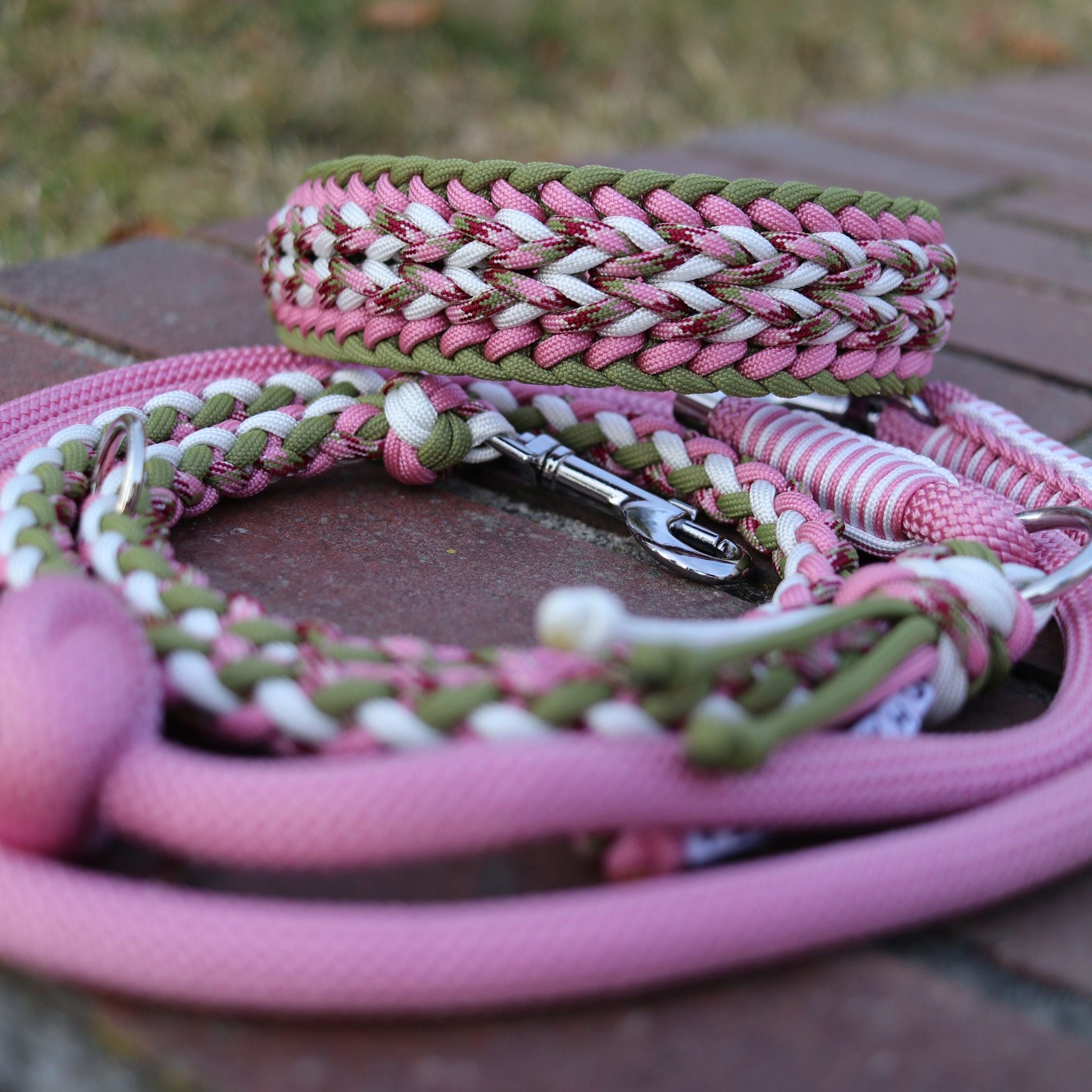 Paracordkombi in Rosa und Moos