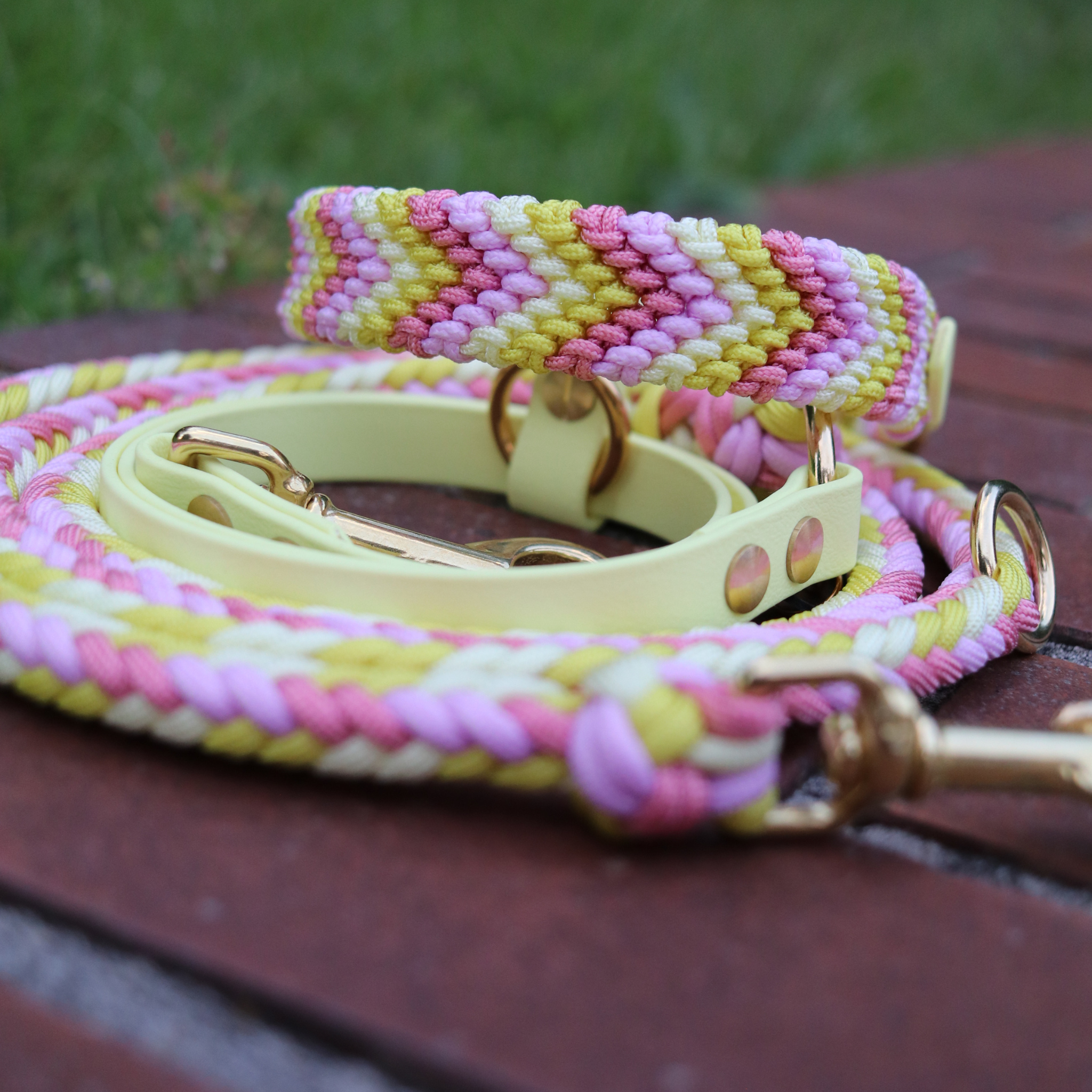 Paracordkombi in Banana und Pink