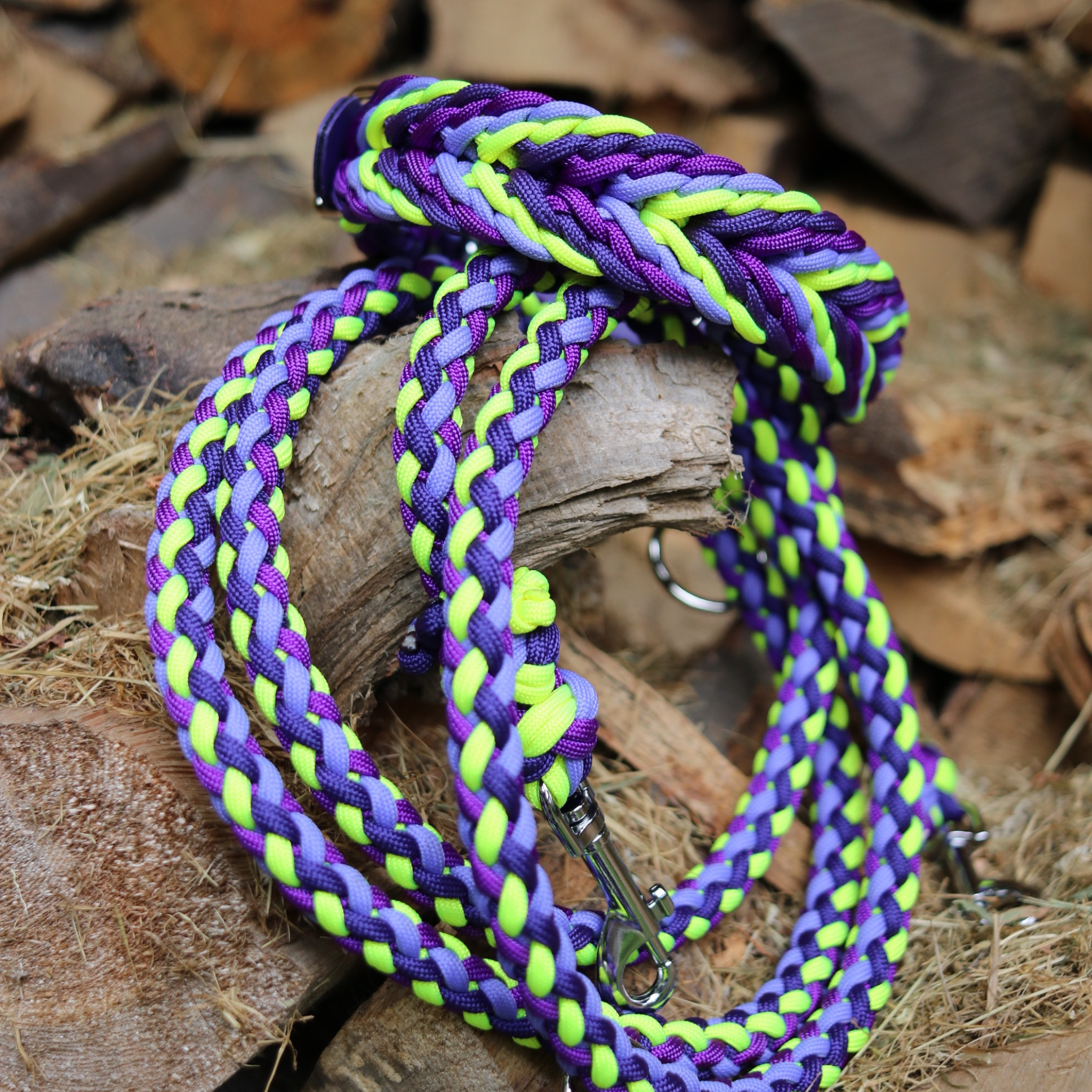 Paracordhalsband "Valentine" in Lila und Neon Gelb