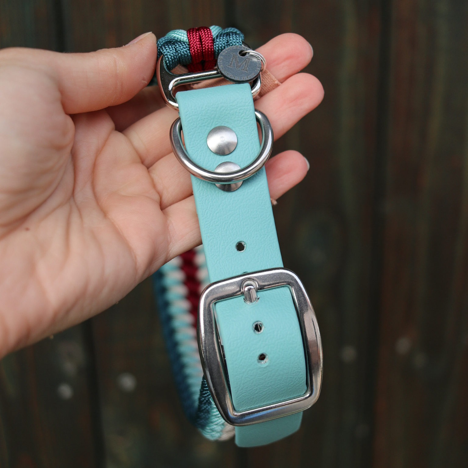 Paracordhalsband "Shining" in Weinrot und Blau