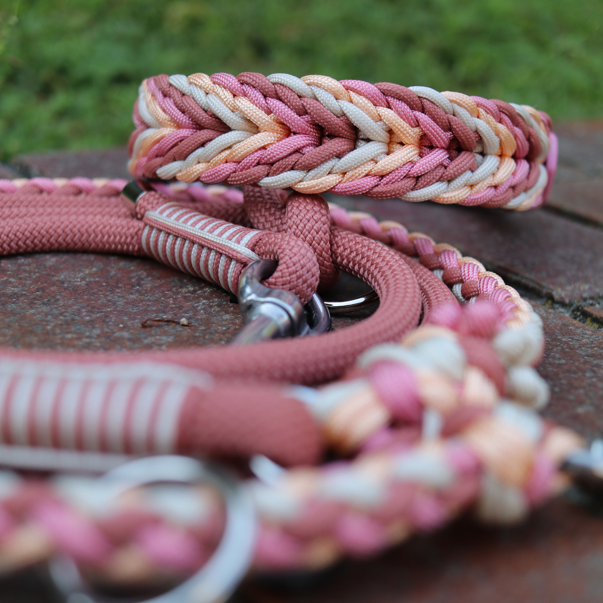 Paracordkombi in Muted Coral und Pastell Peach