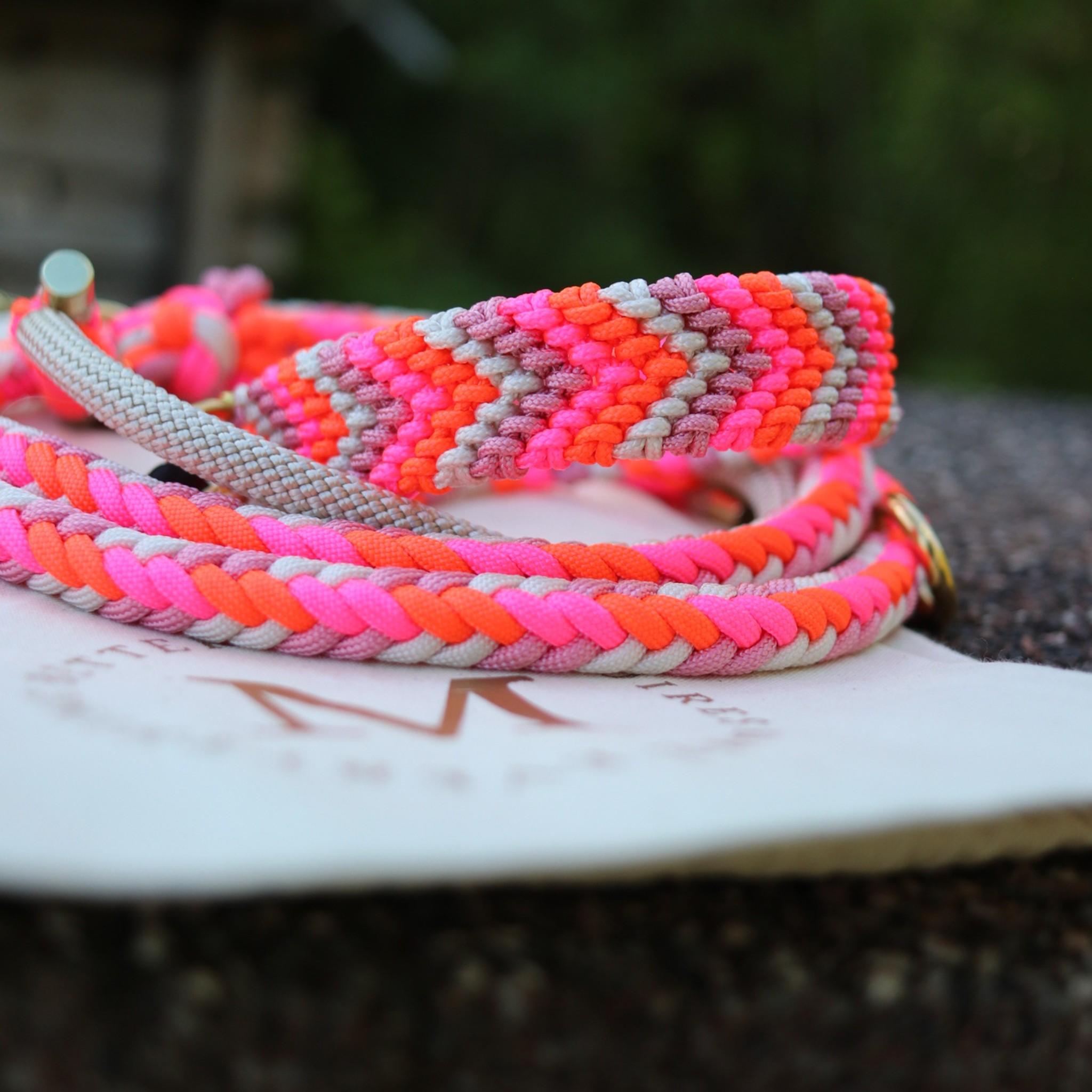 Paracordkombi in Neon Orange und Neon Rosa