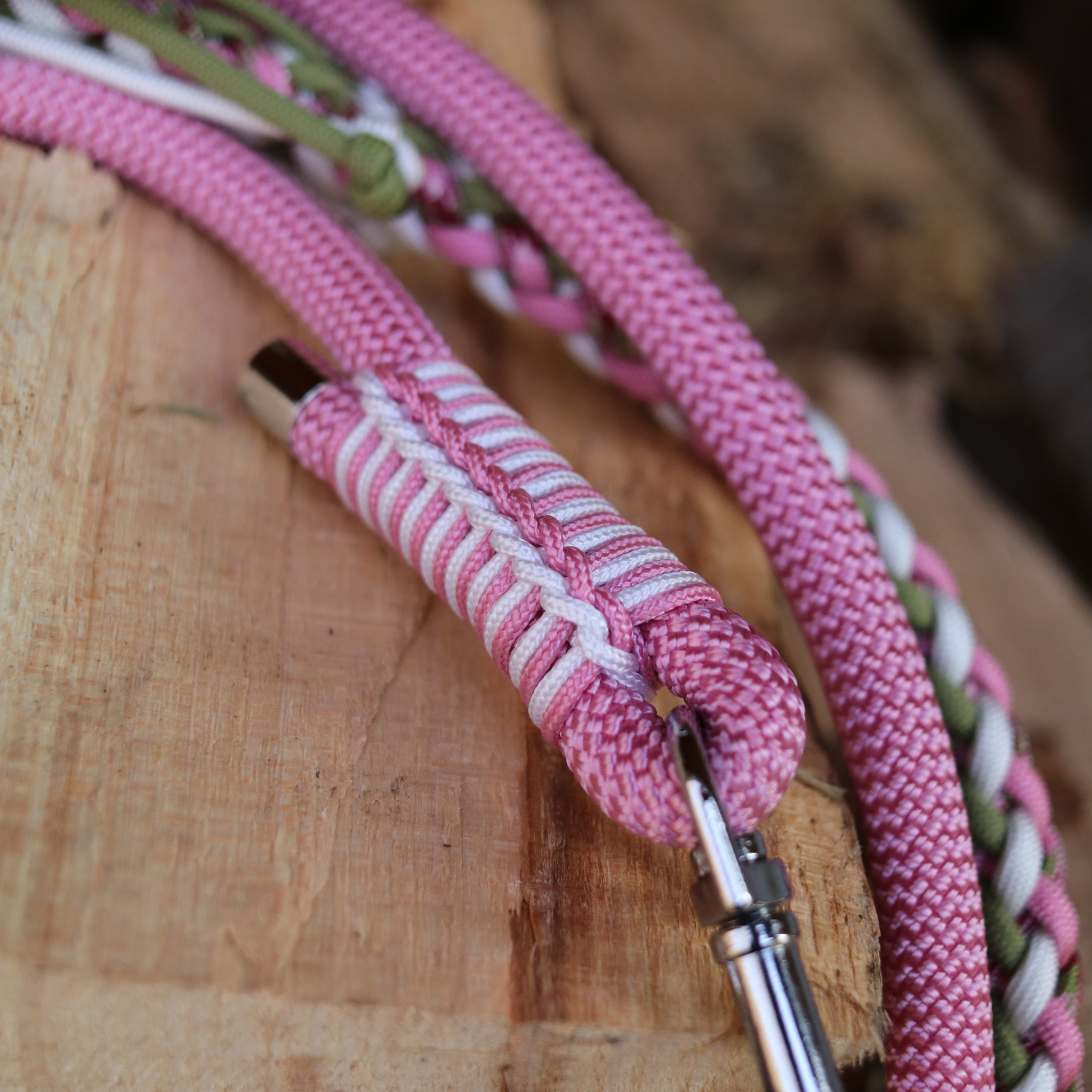 Paracordkombi in Rosa und Moos