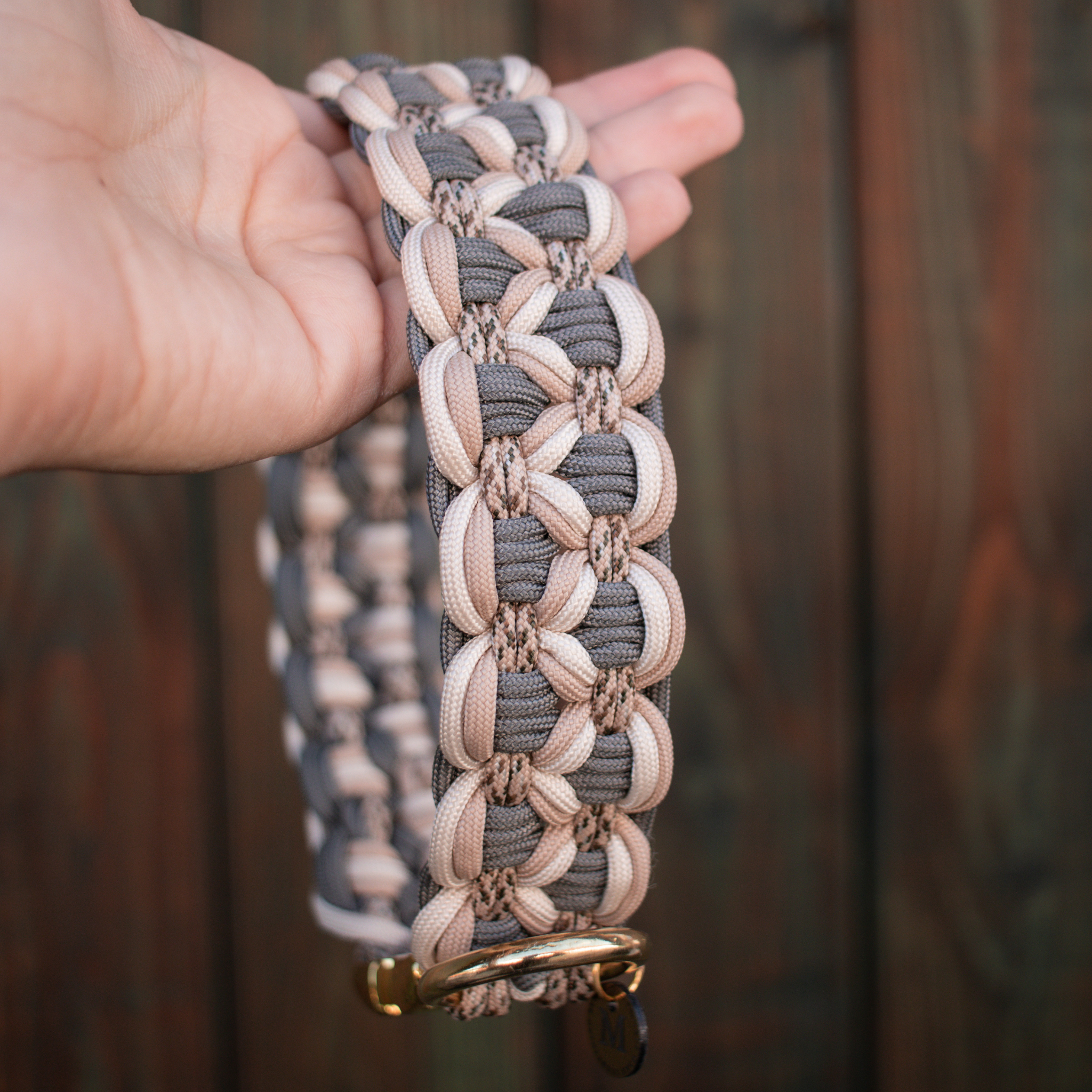 Paracordhalsband "Blossom Dreams" in Beige und Grau