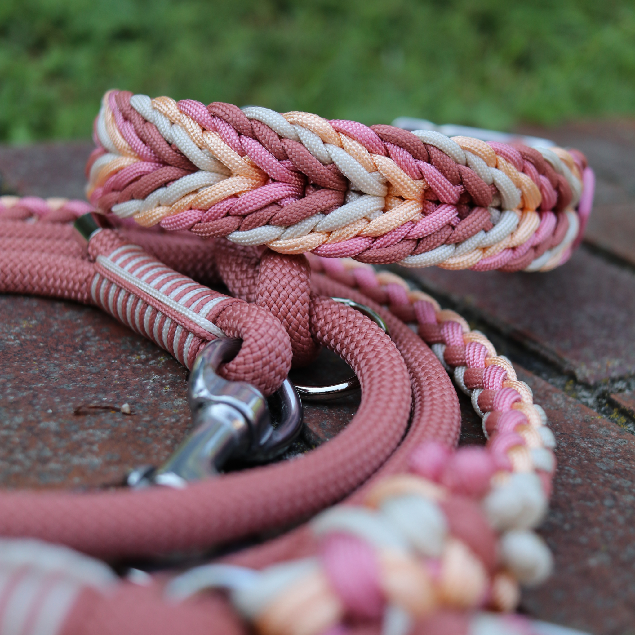 Paracordkombi in Muted Coral und Pastell Peach
