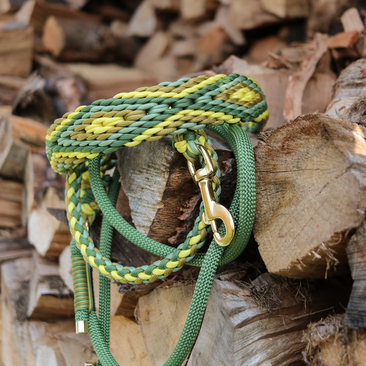 Paracordhalsband "Herkis" in Fern und Banana Gelb