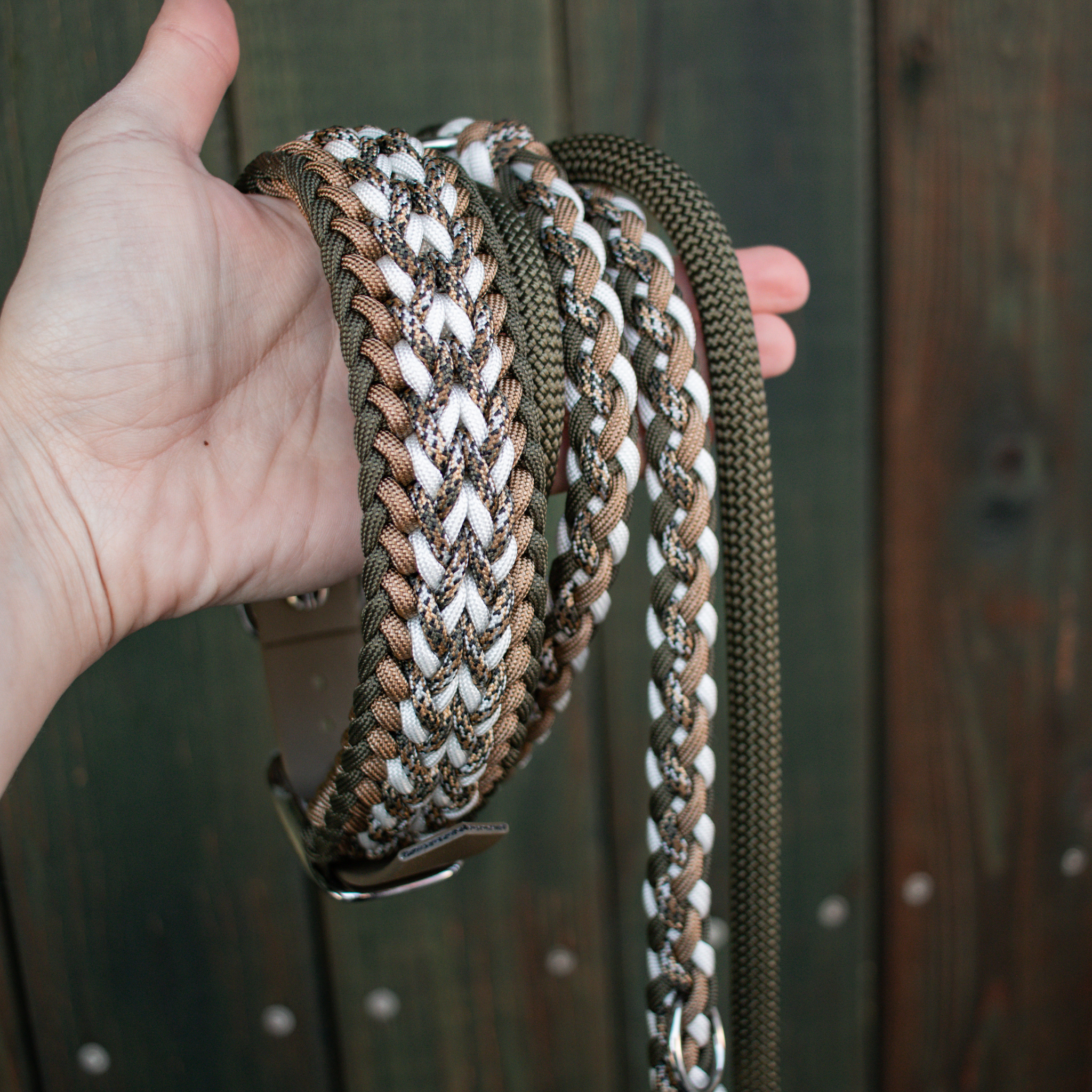 Paracordhalsband "Juno" in Olive und Goldbraun