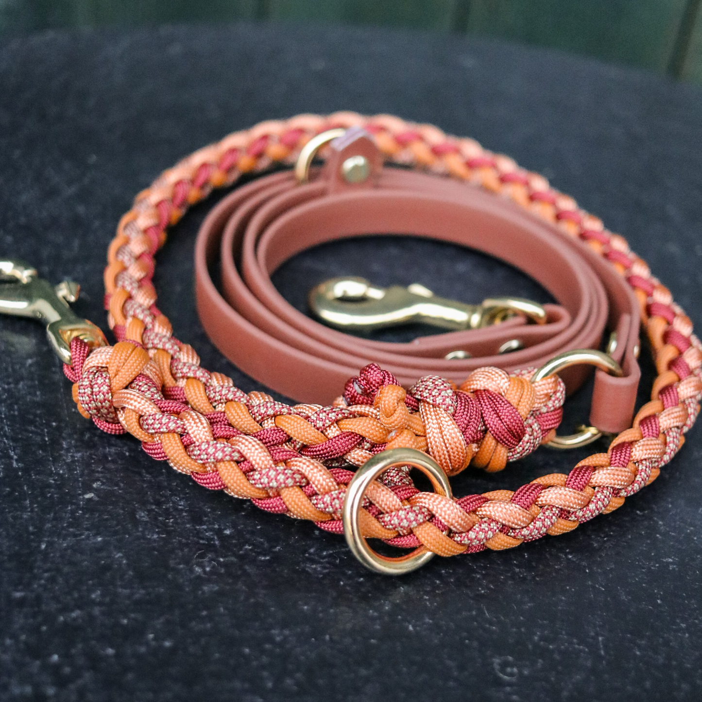 Paracord/Biothane Leine in Amber und Rotbraun