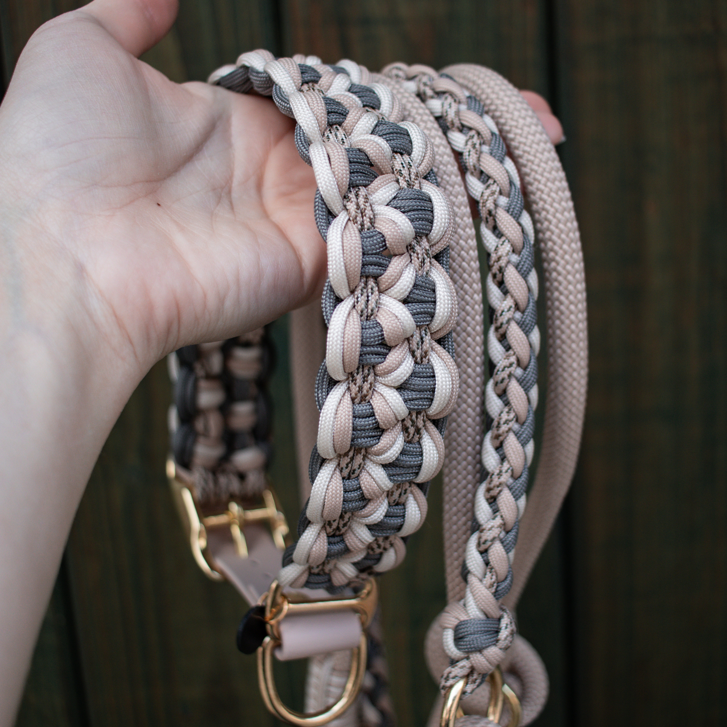 Paracordhalsband "Blossom Dreams" in Beige und Grau