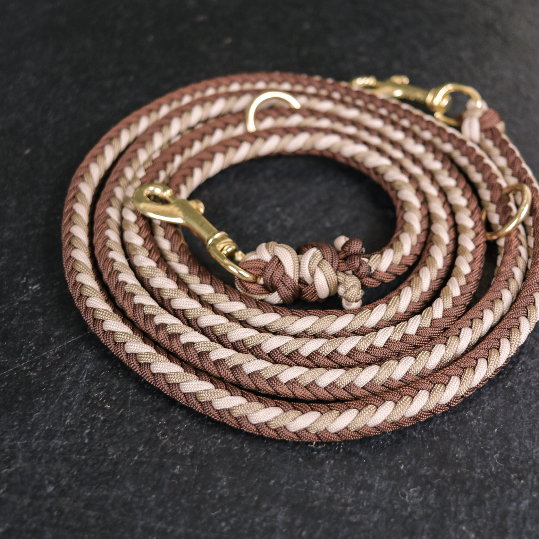 Paracordleine "Herringbone" in Walnuss und Coyote