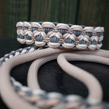 Paracordhalsband "Blossom Dreams" in Beige und Grau