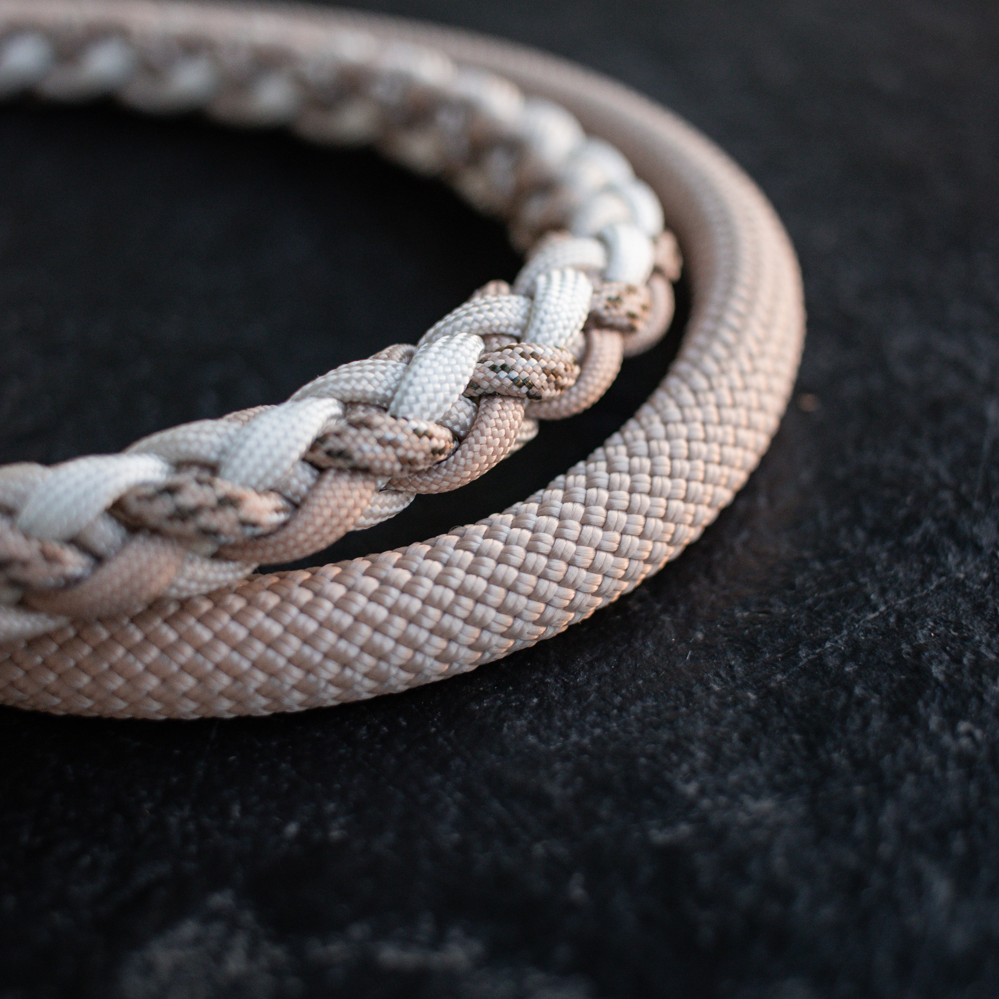 Paracord/Tau Leine in Mocca und Cream