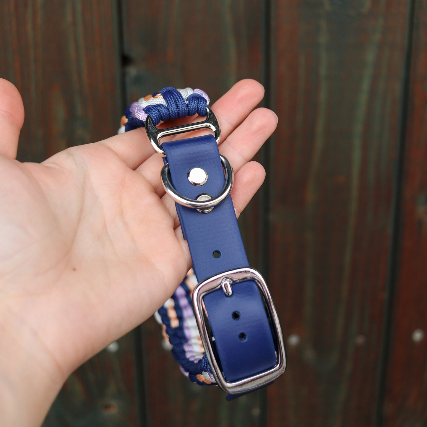 Paracordhalsband "Herkis" in Blau und Lila