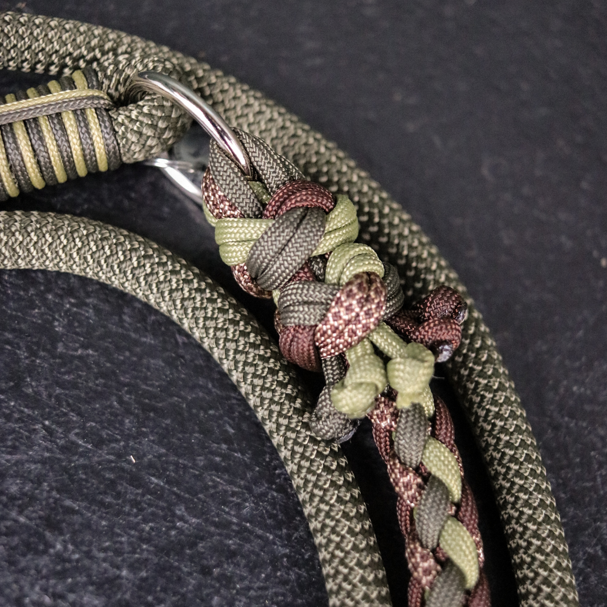 Paracord/Tau Leine in Walnuss und Moos