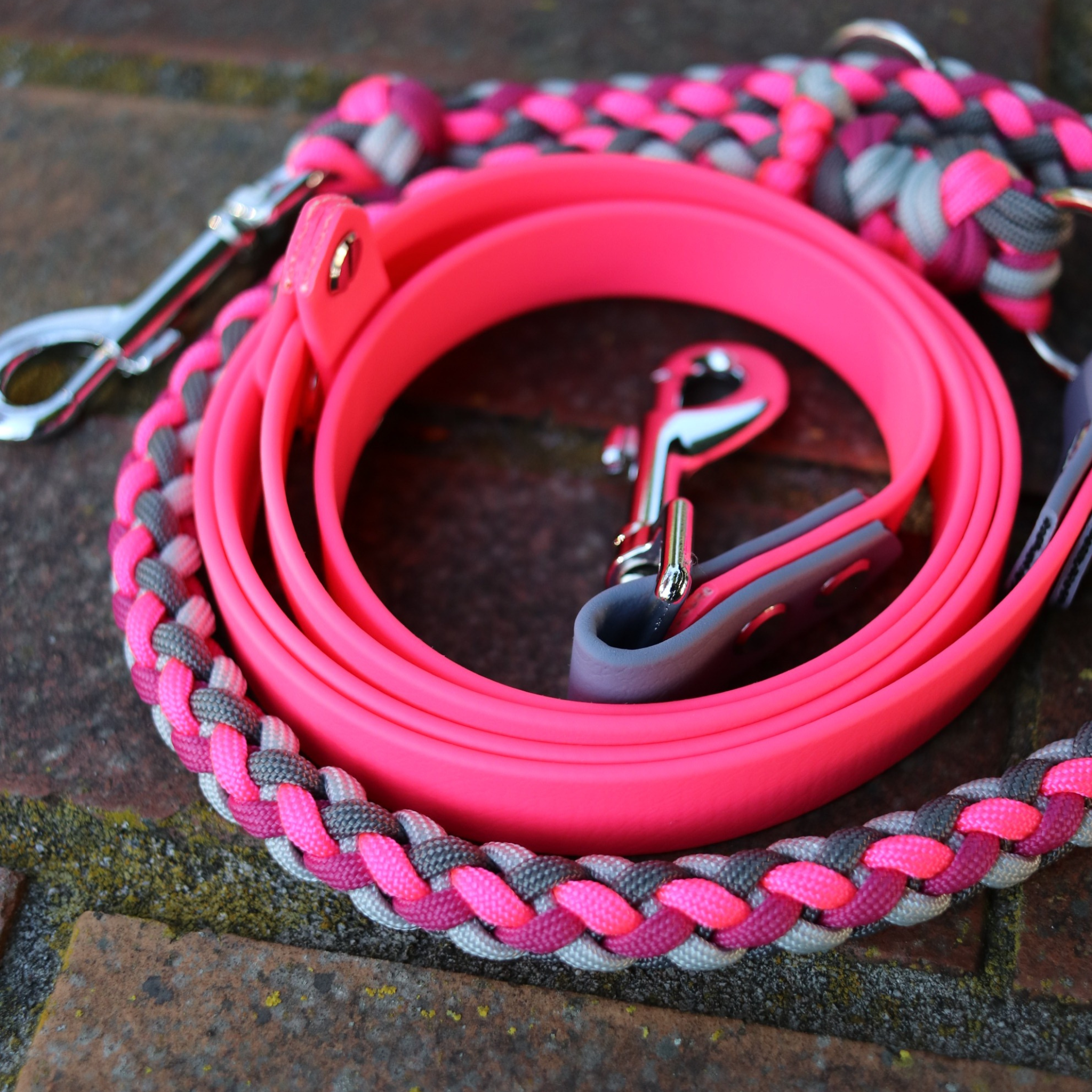 Paracord/Biothane Leine in Neonpink und Grau