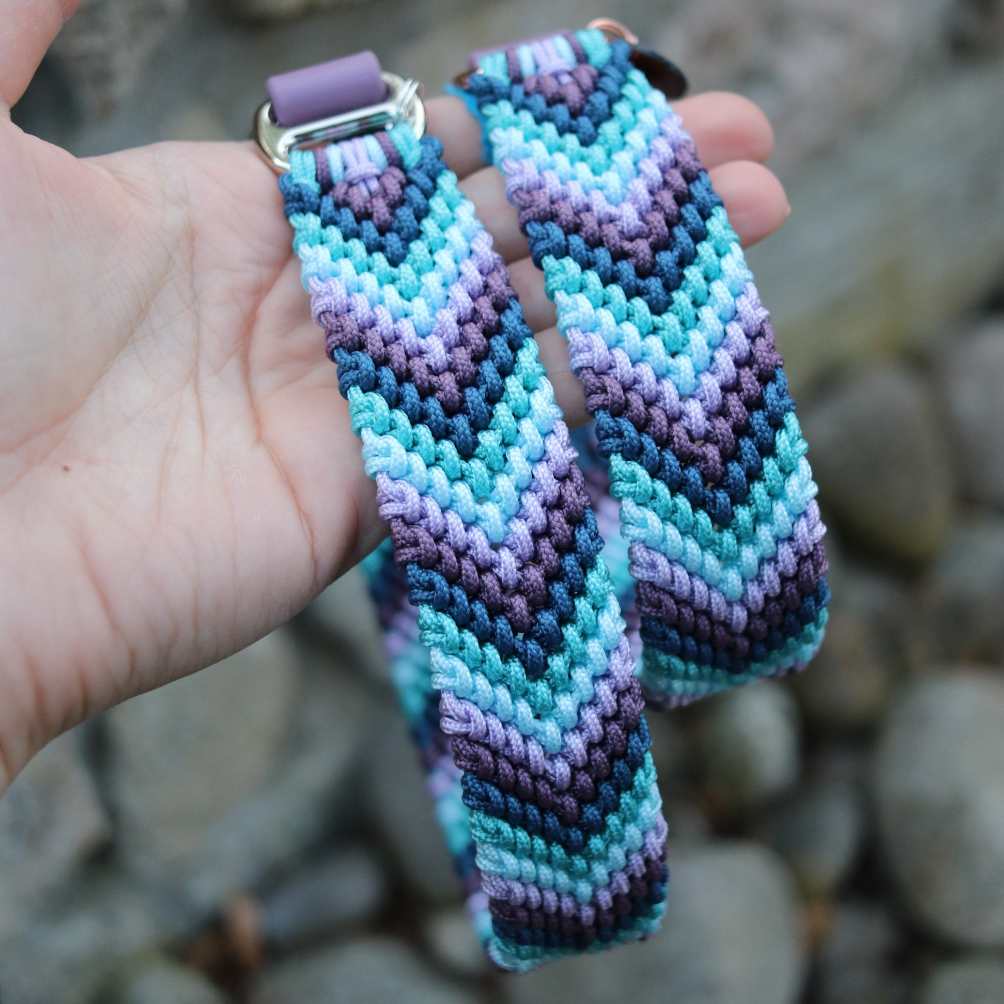 Paracordhalsband "Freundschaft" in Mauve und Türkis