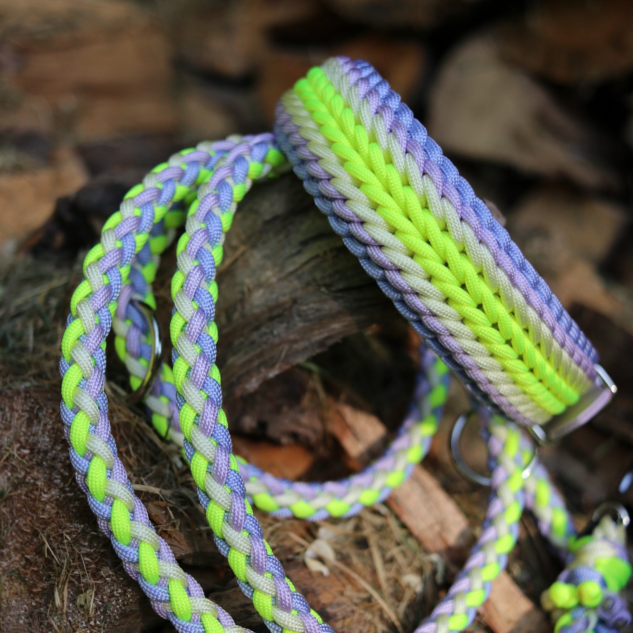Paracordhalsband "Shining" in Neon Gelb und Lila